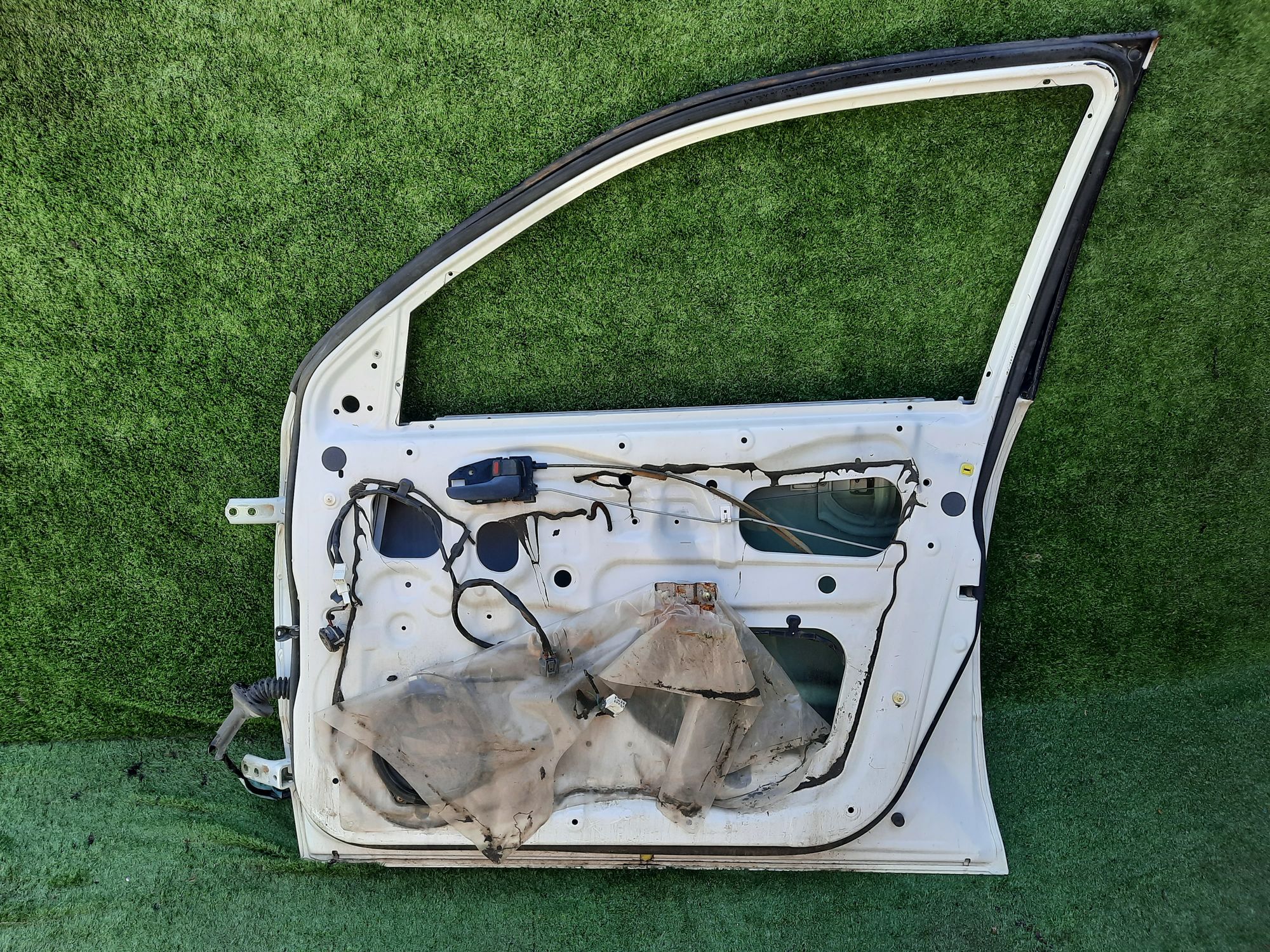 1012 дверь на MITSUBISHI AIRTREK CU2W 4G63, 12500 рублей, Невинномысск