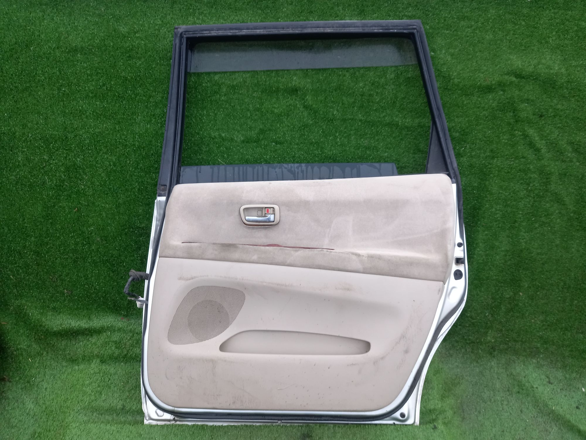 1895 дверь B/R на TOYOTA GAIA ACM10, 10500 рублей, Невинномысск