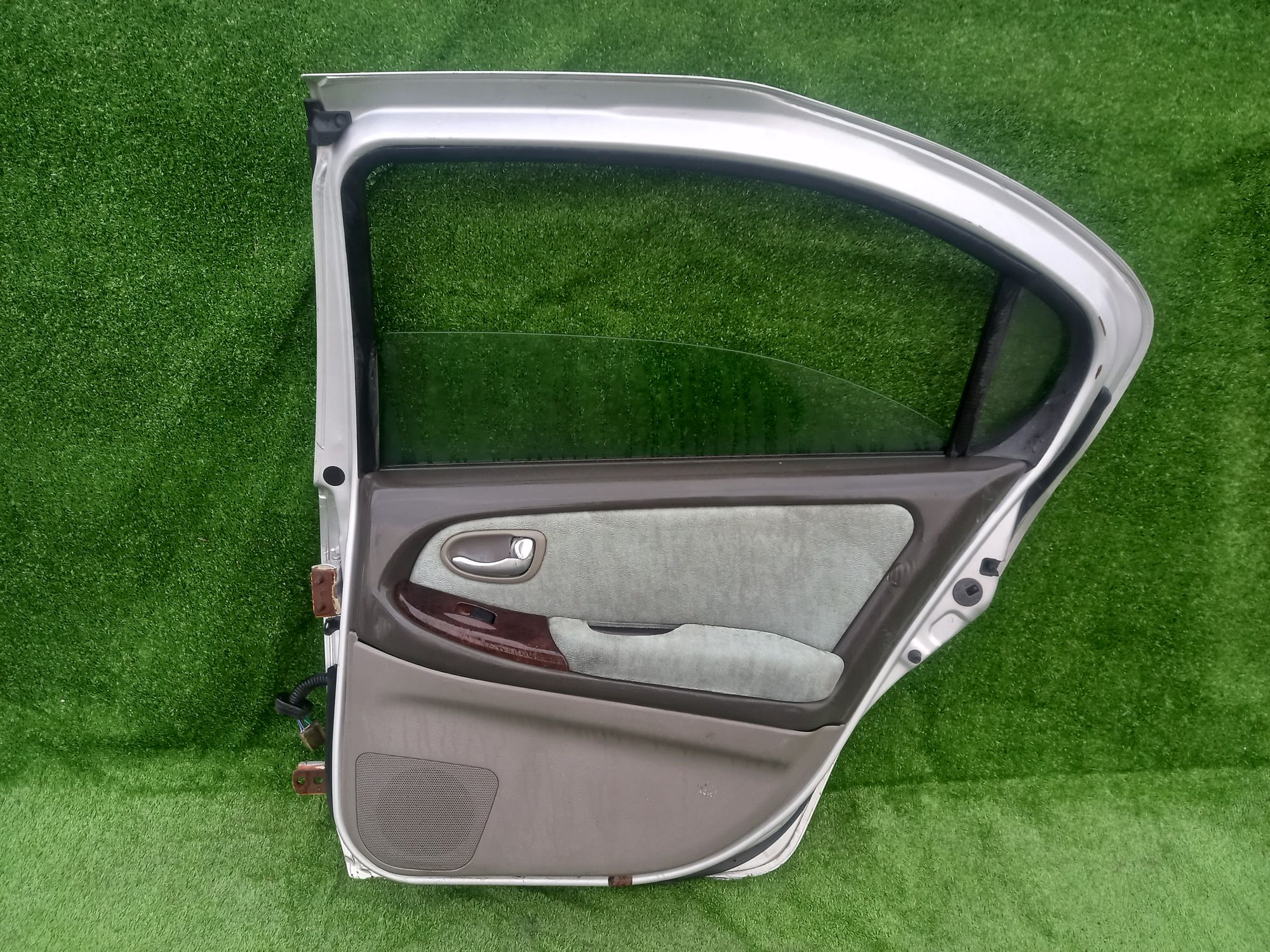 23 дверь на NISSAN CEFIRO A33, 10500 рублей, Невинномысск