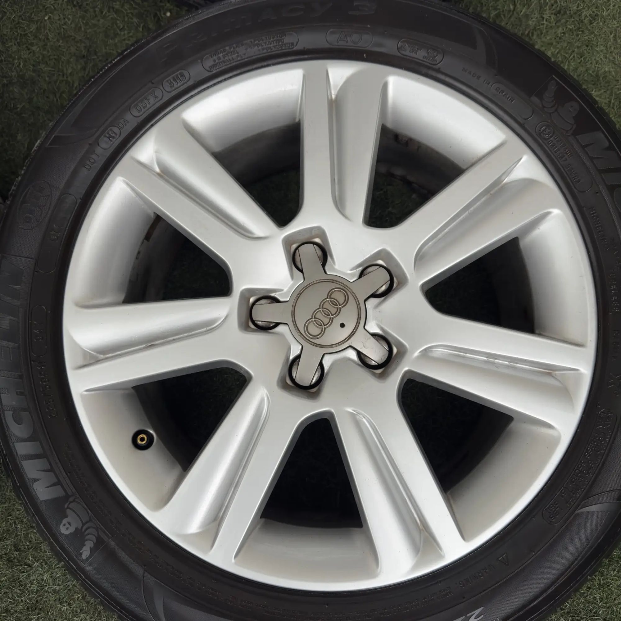 https://ycs.partsauto.market/partsauto-images/thmbs/userImages/772e461030aea93f4dbb6447c0f924d3/part/b539e764-5937-4436-8fb4-616d8ce412fa_1777990314784.jpg