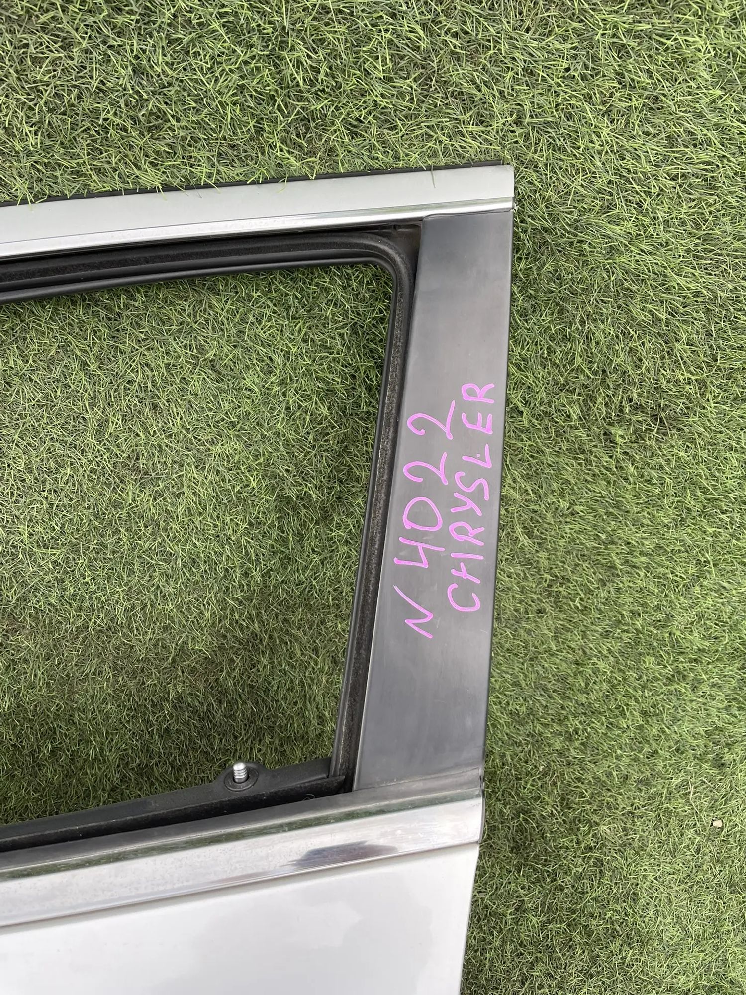 https://ycs.partsauto.market/partsauto-images/thmbs/userImages/772e461030aea93f4dbb6447c0f924d3/part/b57e071b-a3a9-4ef0-9d3d-e38e844bdd3a_1775200829143.jpg