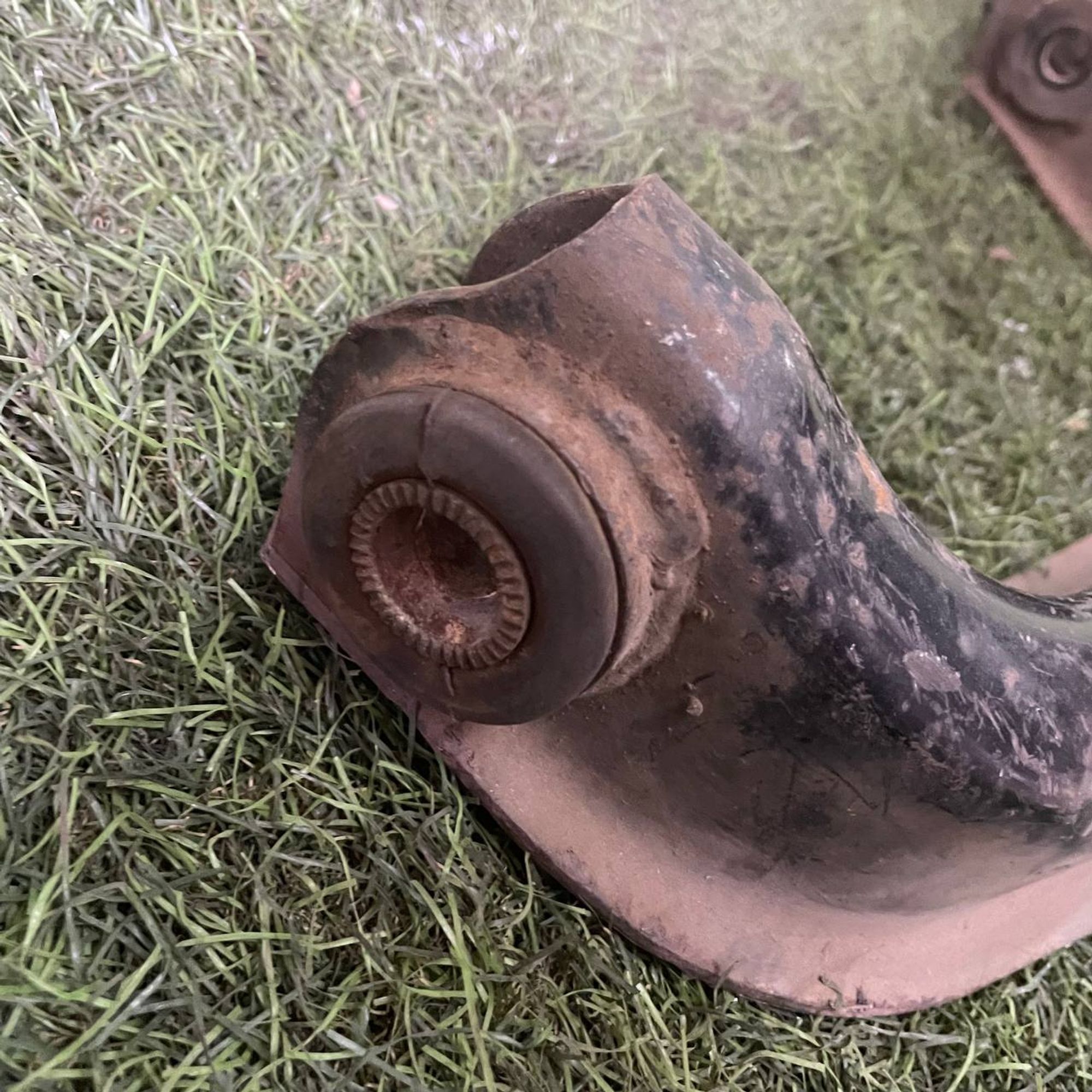 146 Рычаг передний левый нижний MITSUBISHI PAJERO SPORT K99W, 1 рублей, Невинномысск