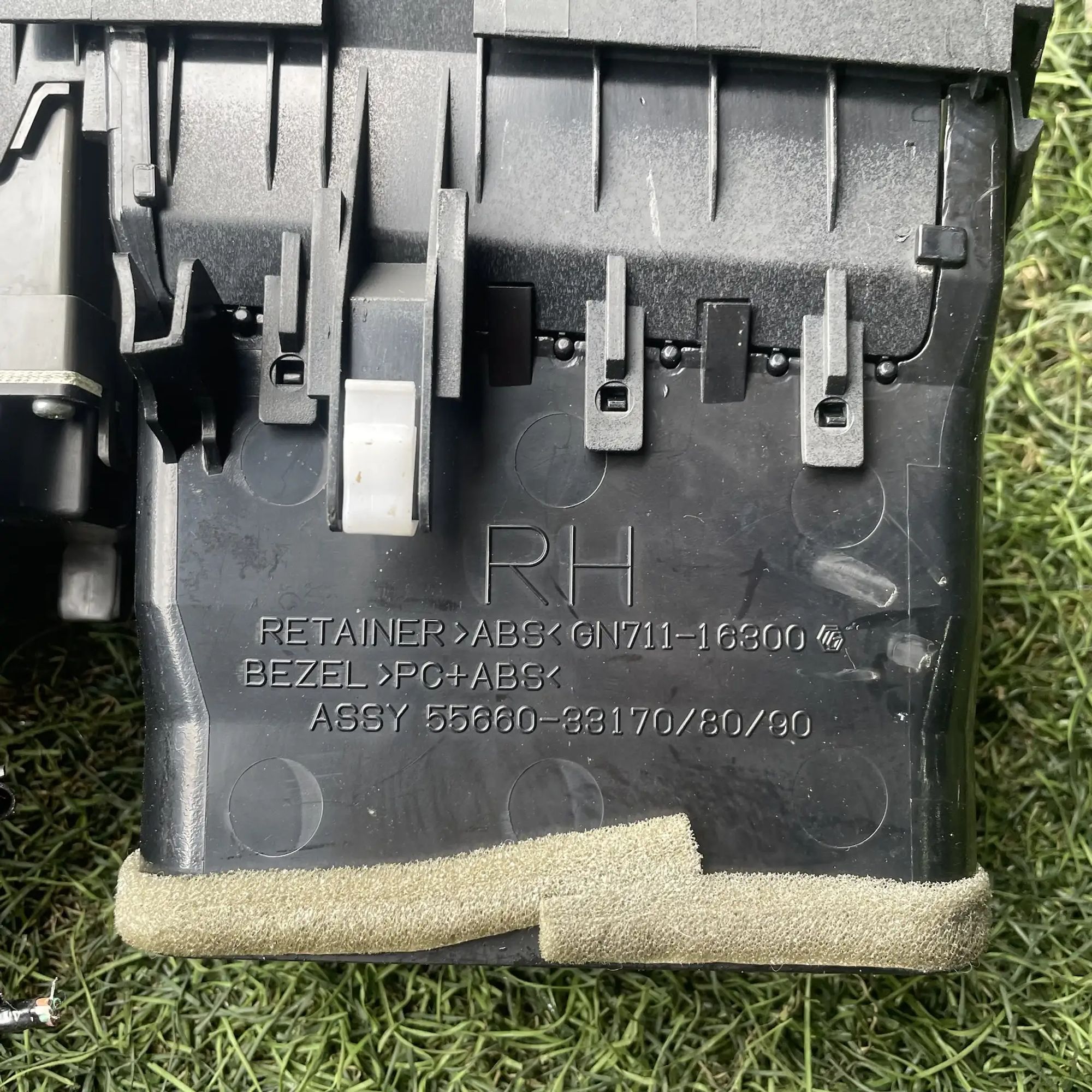 https://ycs.partsauto.market/partsauto-images/thmbs/userImages/772e461030aea93f4dbb6447c0f924d3/part/b5a7a15a-c862-4b80-b469-5eac98141adc_1779096994493.jpg