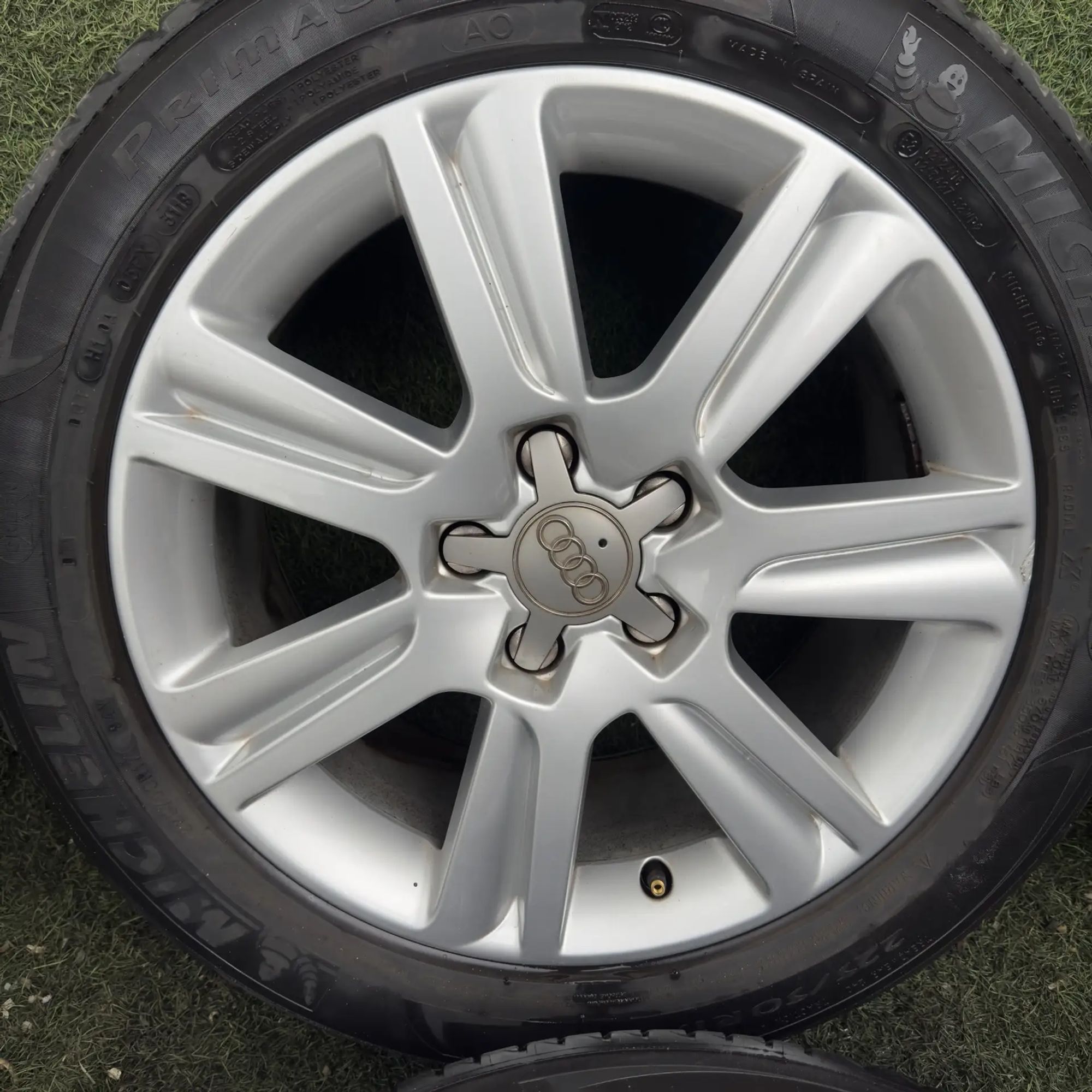 https://ycs.partsauto.market/partsauto-images/thmbs/userImages/772e461030aea93f4dbb6447c0f924d3/part/b5e5db6b-9836-41dc-9517-0f8bfdd85740_1777990316380.jpg