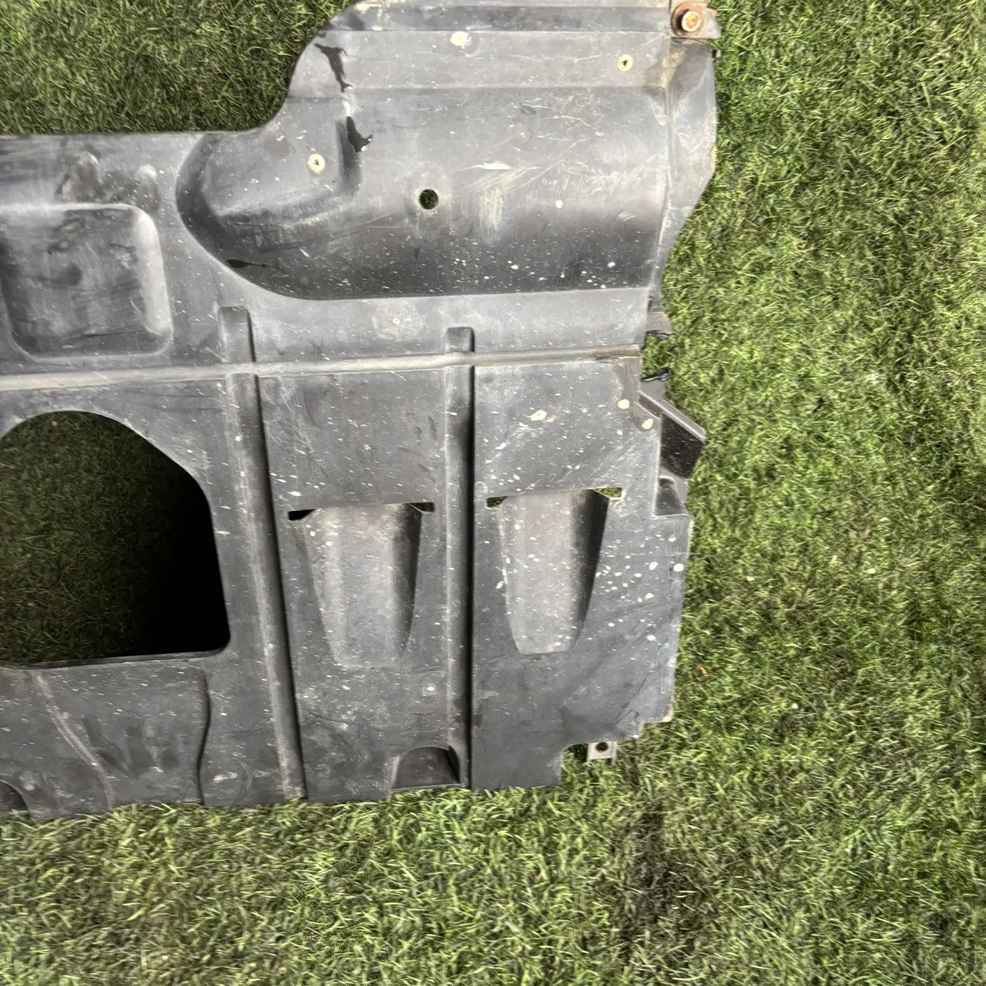 https://ycs.partsauto.market/partsauto-images/thmbs/userImages/772e461030aea93f4dbb6447c0f924d3/part/b645fa4f-d5e6-4c8a-9fe4-21f0ebfc254c_1777279538107.jpg