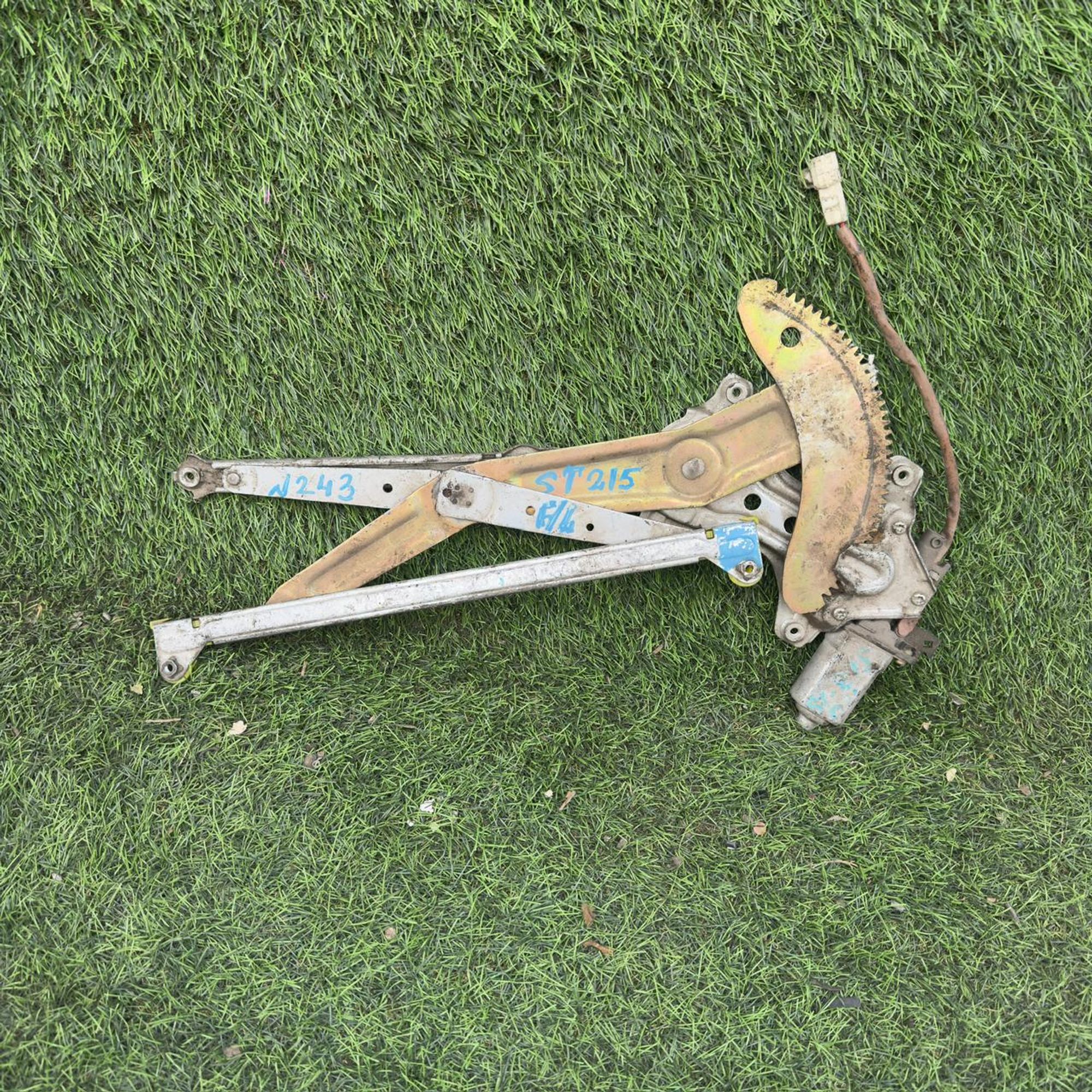 243 Стеклоподъемник передней левой двери TOYOTA ST215, 1 рублей, Невинномысск