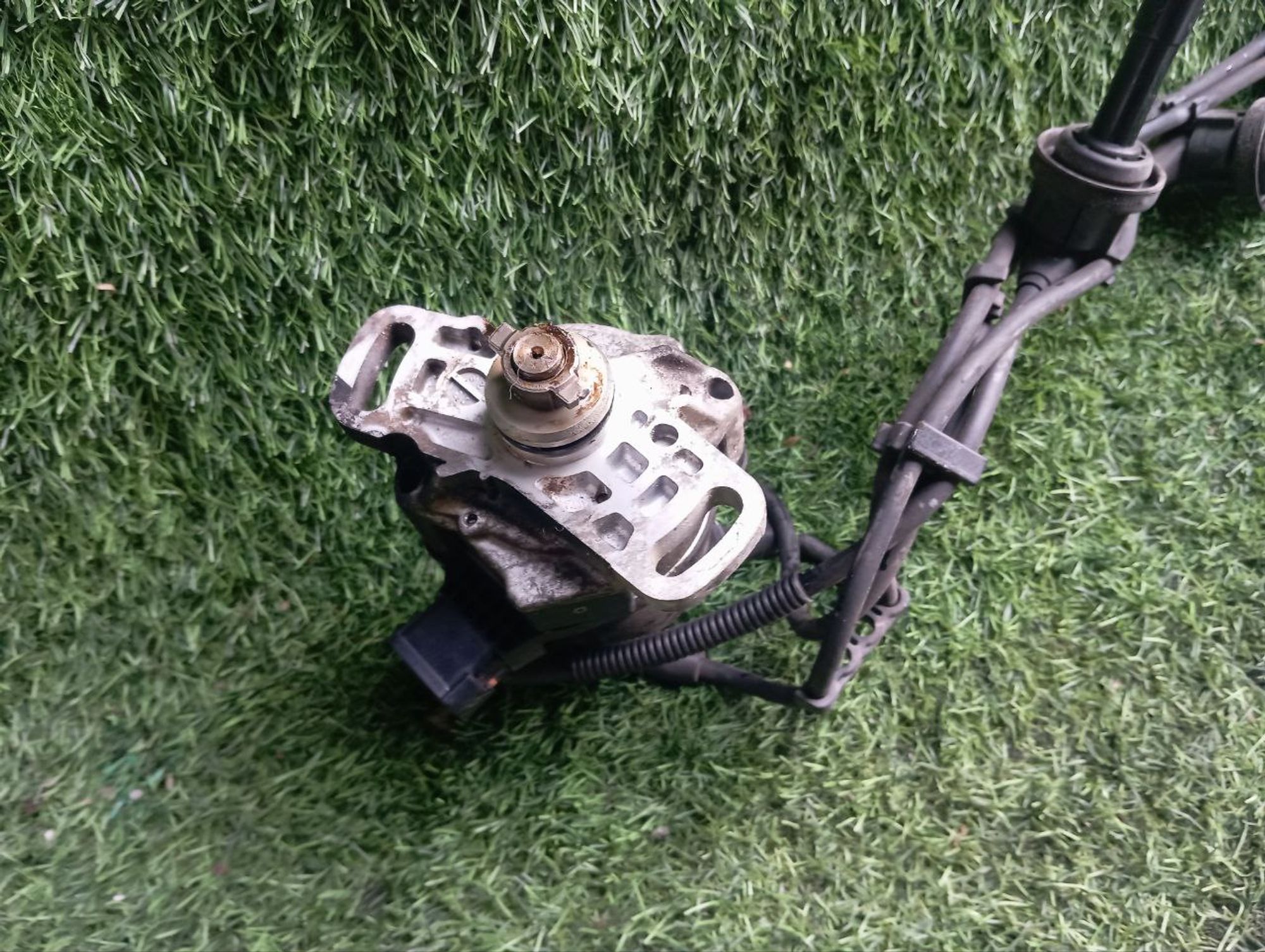 https://ycs.partsauto.market/partsauto-images/thmbs/userImages/772e461030aea93f4dbb6447c0f924d3/part/b6d000a9-9e98-4f7c-a40d-dfd6bceb0ded_1735222952888.jpg