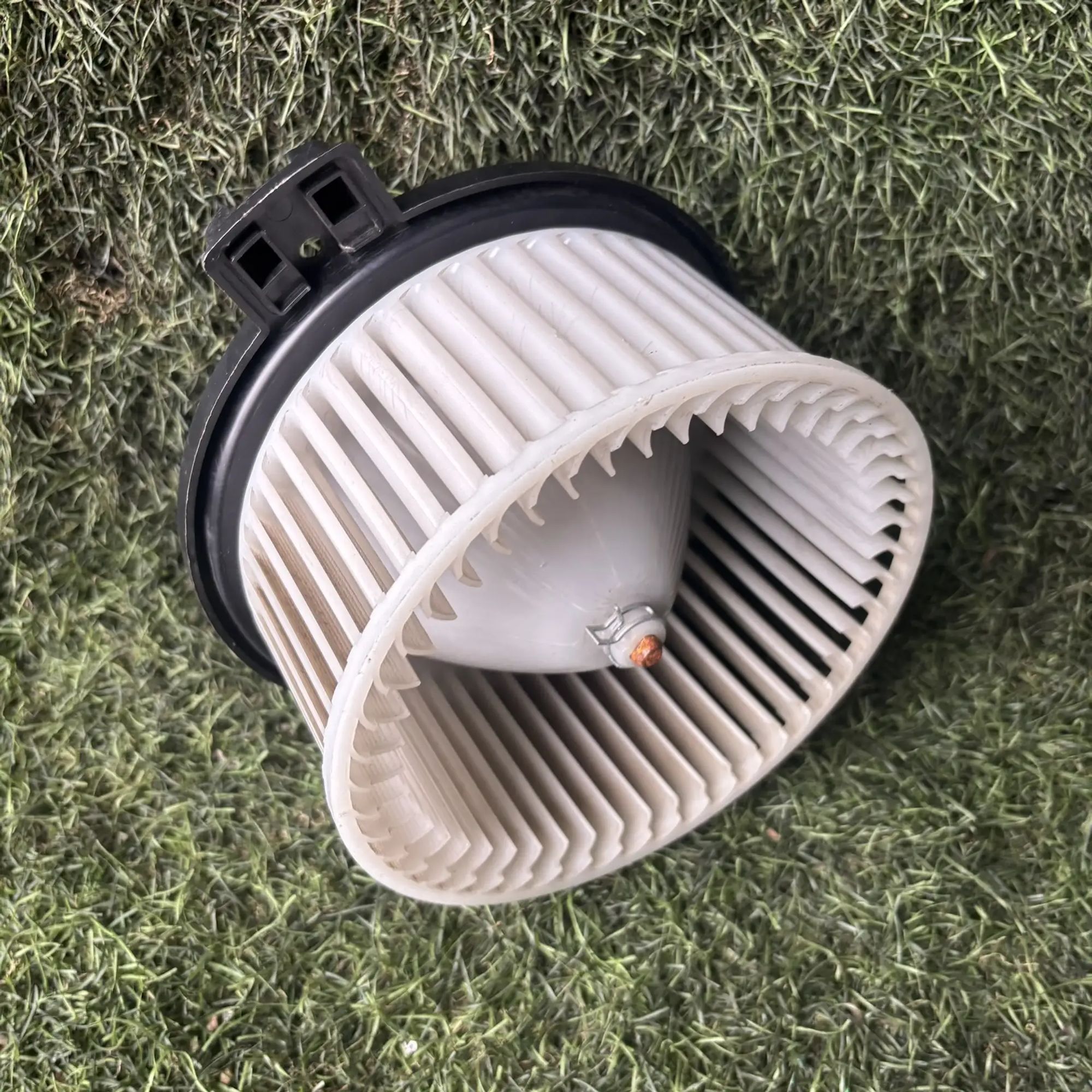 https://ycs.partsauto.market/partsauto-images/thmbs/userImages/772e461030aea93f4dbb6447c0f924d3/part/b71b6c0e-7b19-46ff-b61c-4b30571525ba_1776932707967.jpg