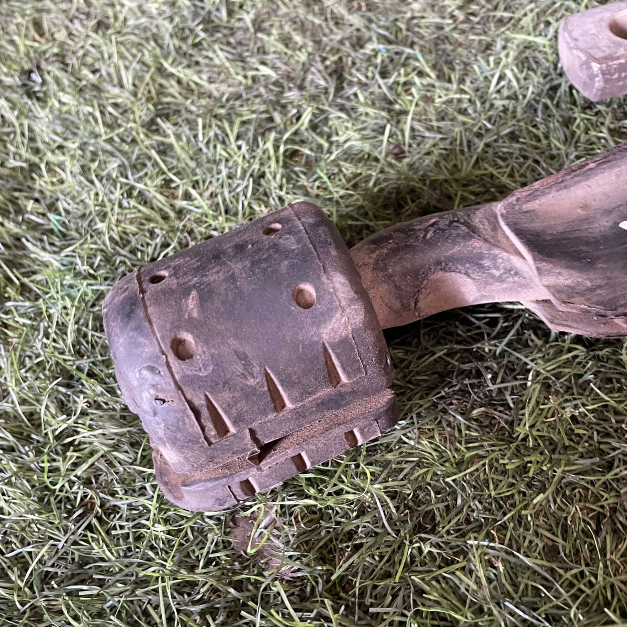 307 Рычаг передний правый нижний NISSAN AVENIR W11, 3500 рублей, Невинномысск