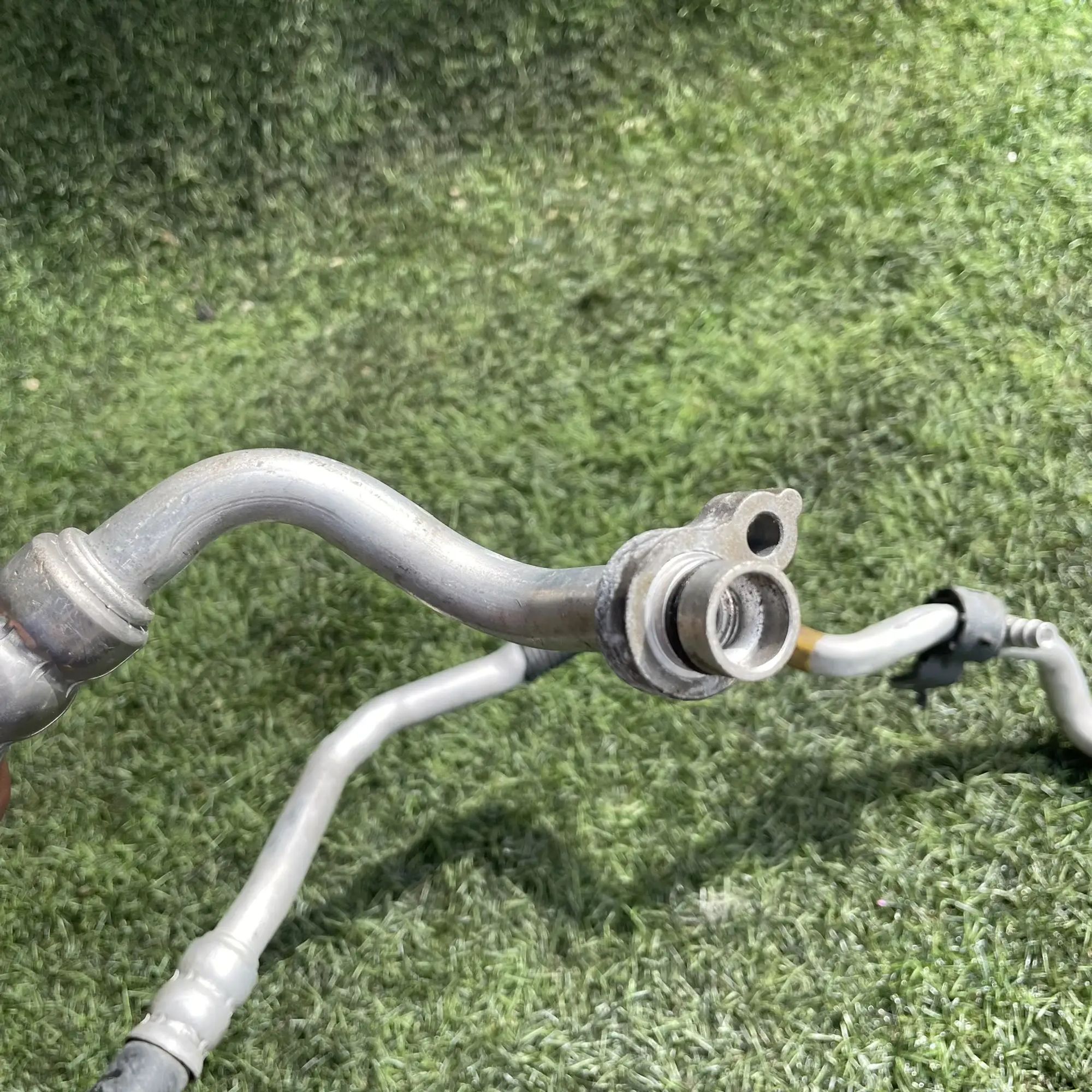 https://ycs.partsauto.market/partsauto-images/thmbs/userImages/772e461030aea93f4dbb6447c0f924d3/part/b7cb8c60-02f0-4036-93a0-8d85b3cb314f_1776508043161.jpg