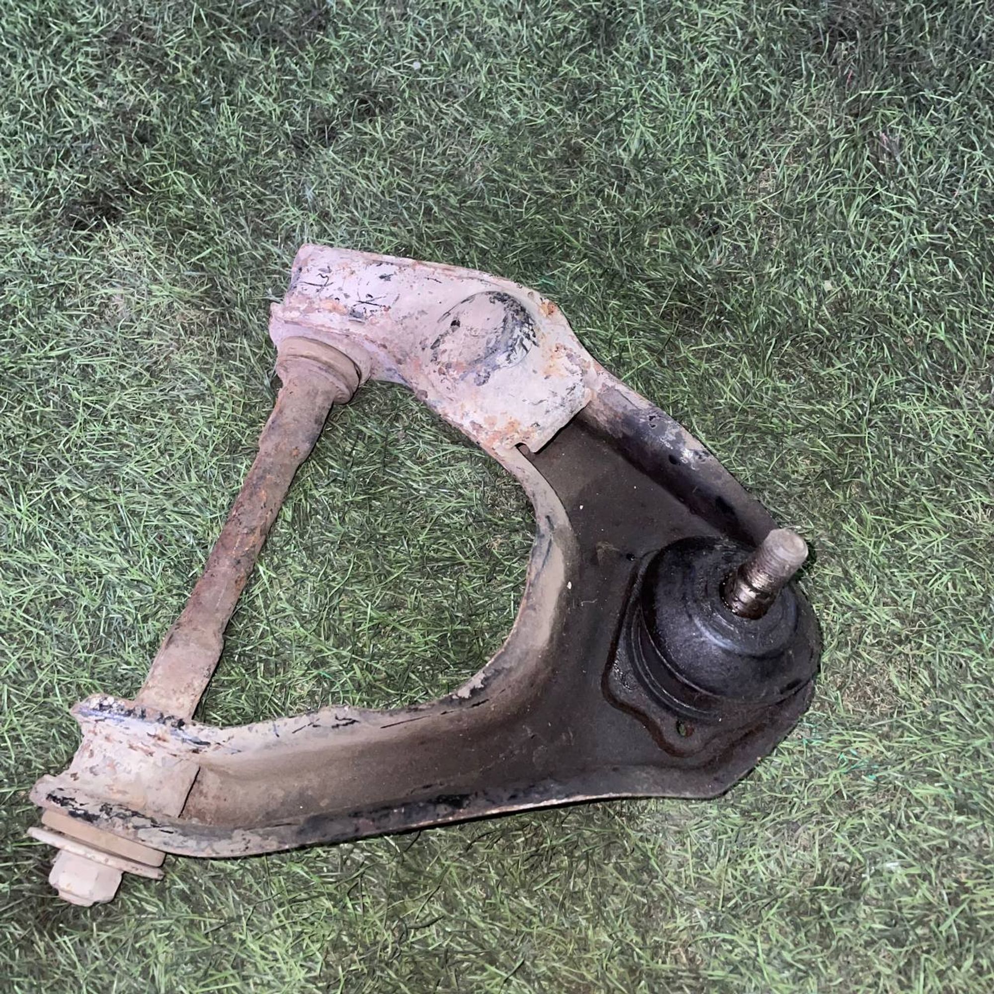 163 Рычаг передний правый нижний NISSAN TERRANO D21, 1 рублей, Невинномысск