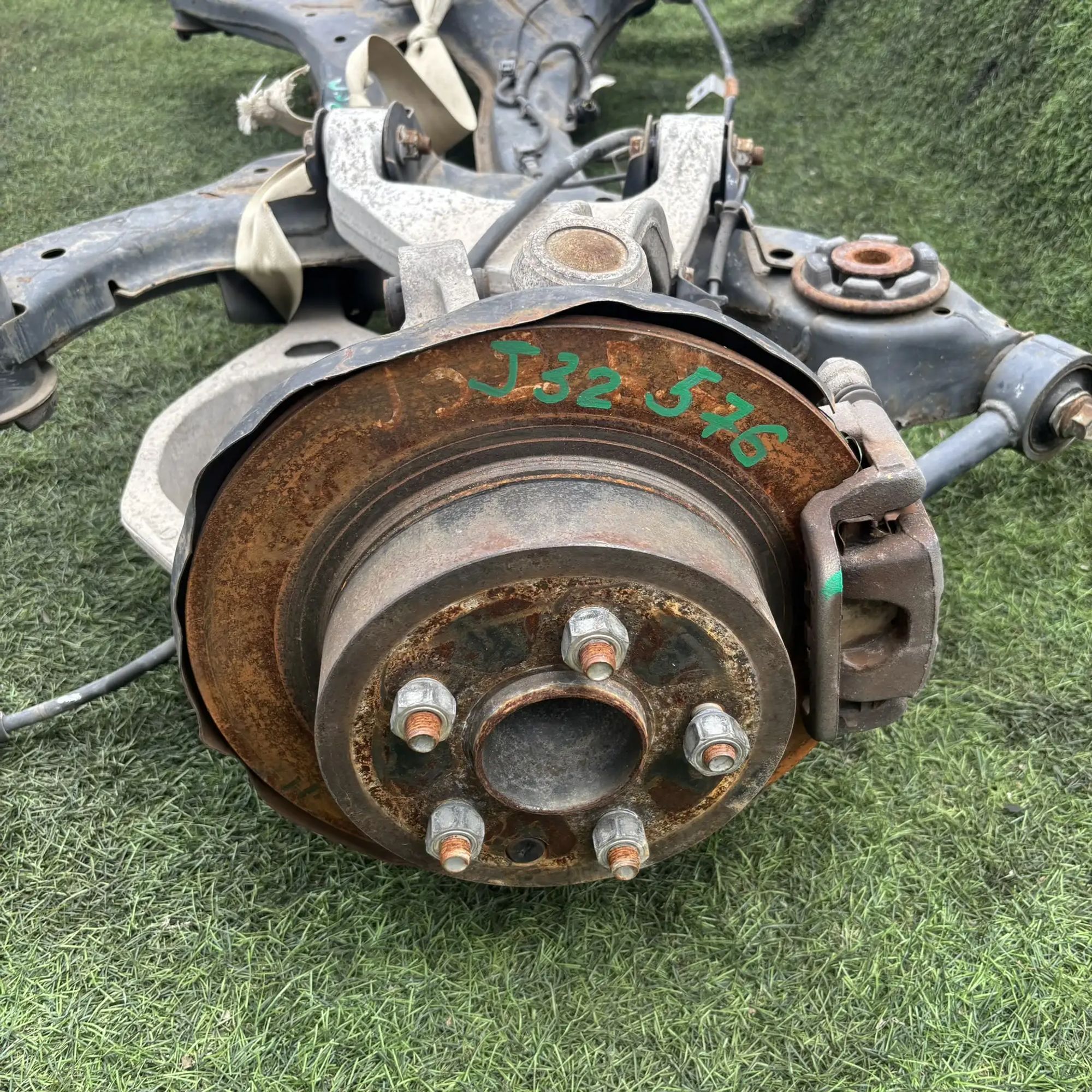 https://ycs.partsauto.market/partsauto-images/thmbs/userImages/772e461030aea93f4dbb6447c0f924d3/part/b88a88da-8f0f-483c-9bf0-c042461b18b3_1777014267442.jpg