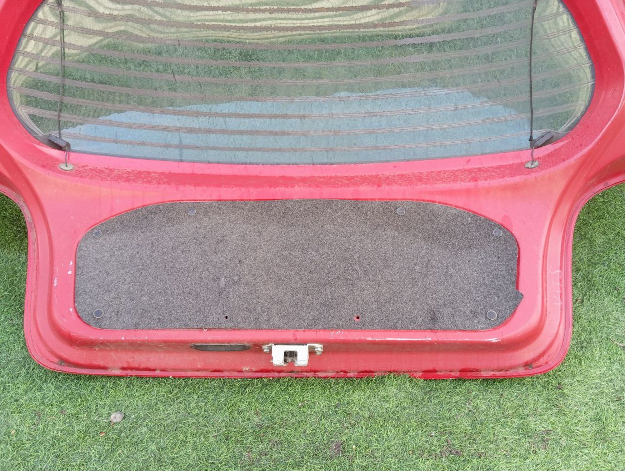 229 дверь багажника на TOYOTA VITZ SCP10, 11500 рублей, Невинномысск