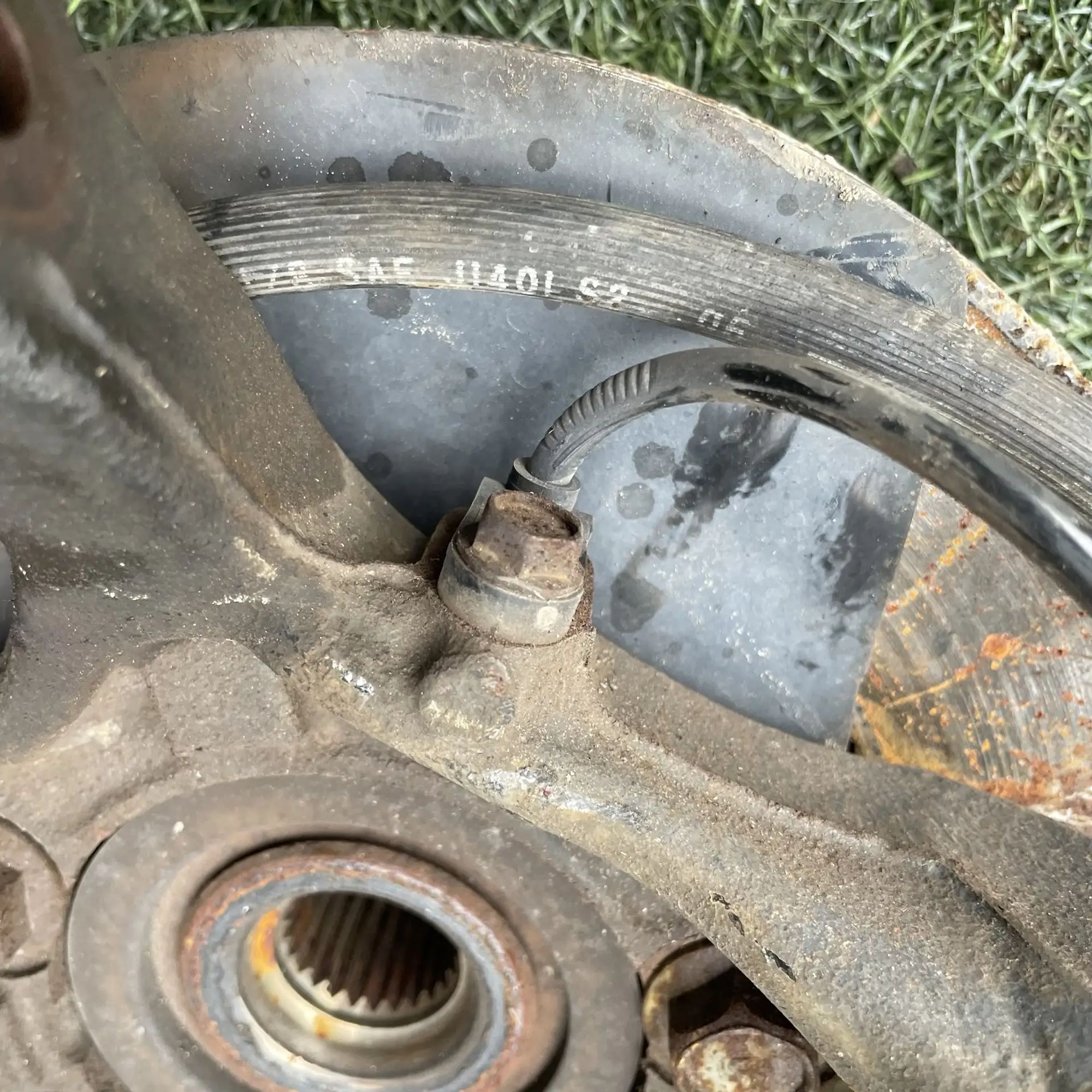 https://ycs.partsauto.market/partsauto-images/thmbs/userImages/772e461030aea93f4dbb6447c0f924d3/part/b8da148c-d10f-40ca-9d1d-e37e6a4c3958_1779262877993.jpg
