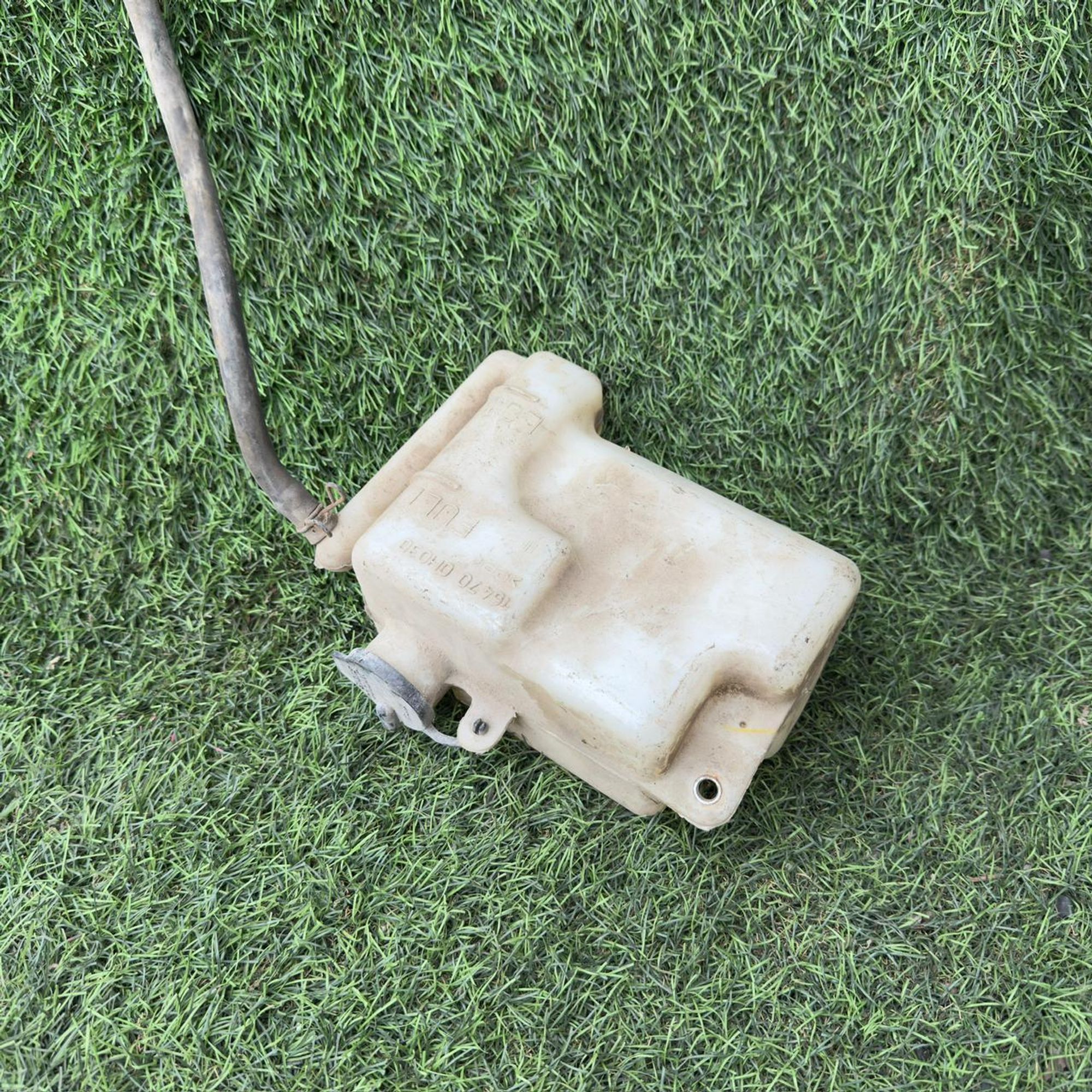 https://ycs.partsauto.market/partsauto-images/thmbs/userImages/772e461030aea93f4dbb6447c0f924d3/part/b904922c-1e80-45a1-9c90-20a8b24dc476_1761660963258.jpg
