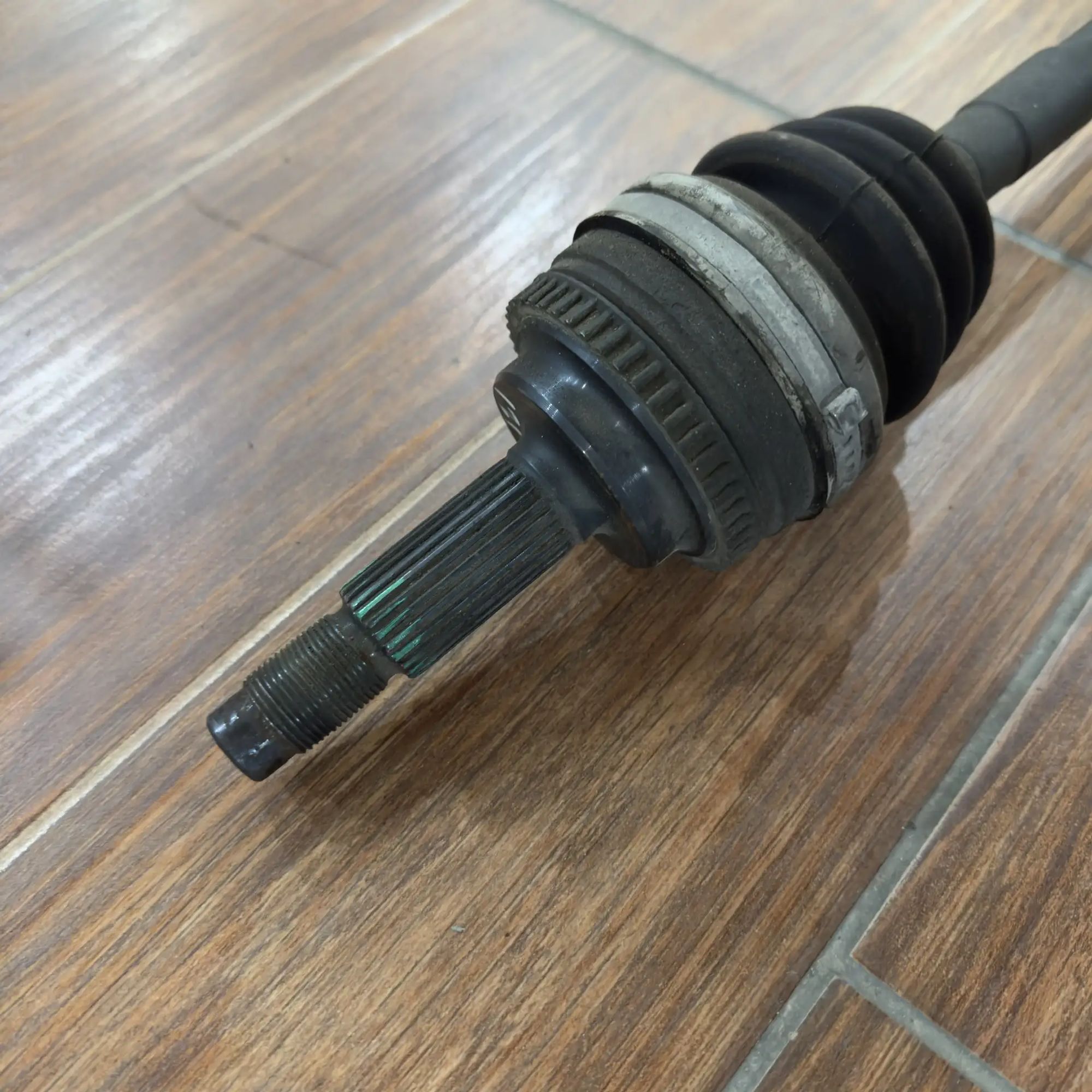 121 Привод передний левый Toyota Corolla RUNX NZE121, 16500 рублей, Невинномысск