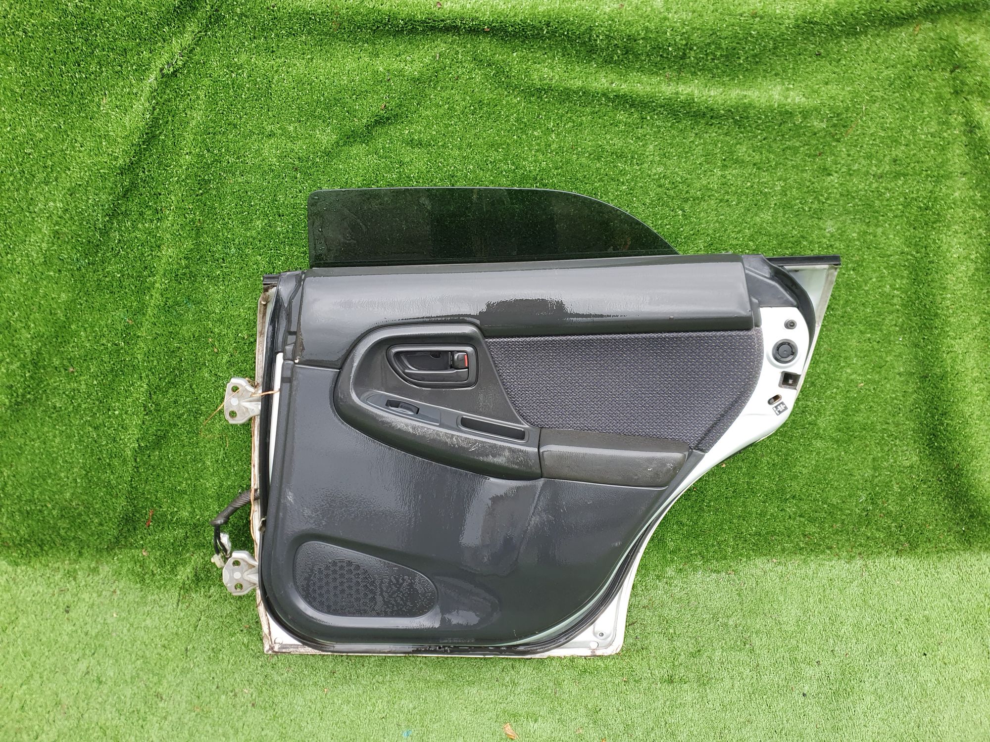 1007 дверь на SUBARU IMPREZA GD2, 10500 рублей, Невинномысск