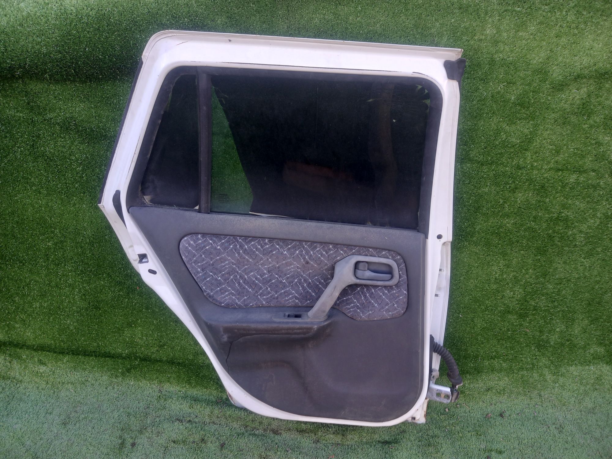 2082 дверь на NISSAN PRIMERA P11, 7000 рублей, Невинномысск