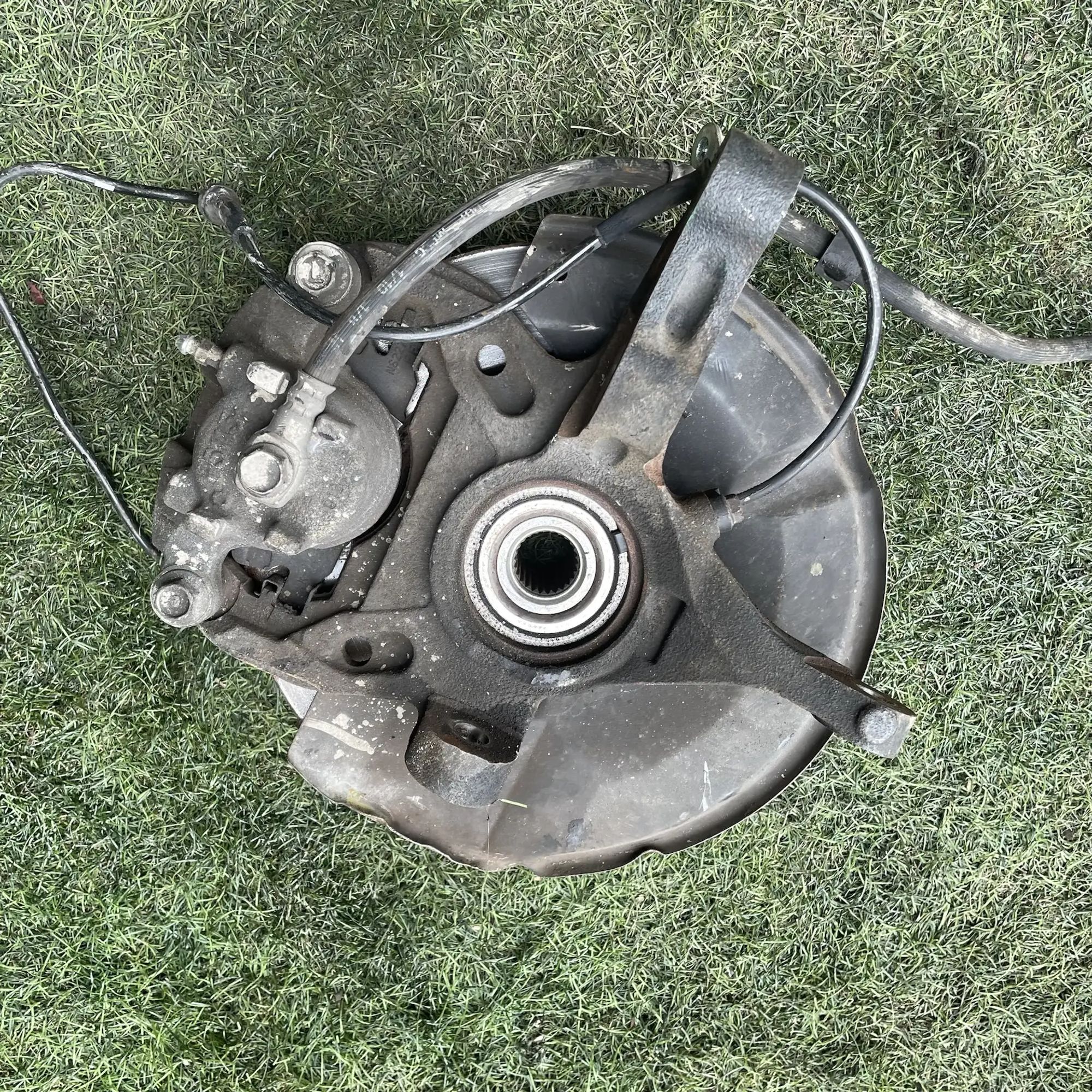https://ycs.partsauto.market/partsauto-images/thmbs/userImages/772e461030aea93f4dbb6447c0f924d3/part/b9531878-1abb-4d95-af25-e7347adbf6ec_1779257694420.jpg