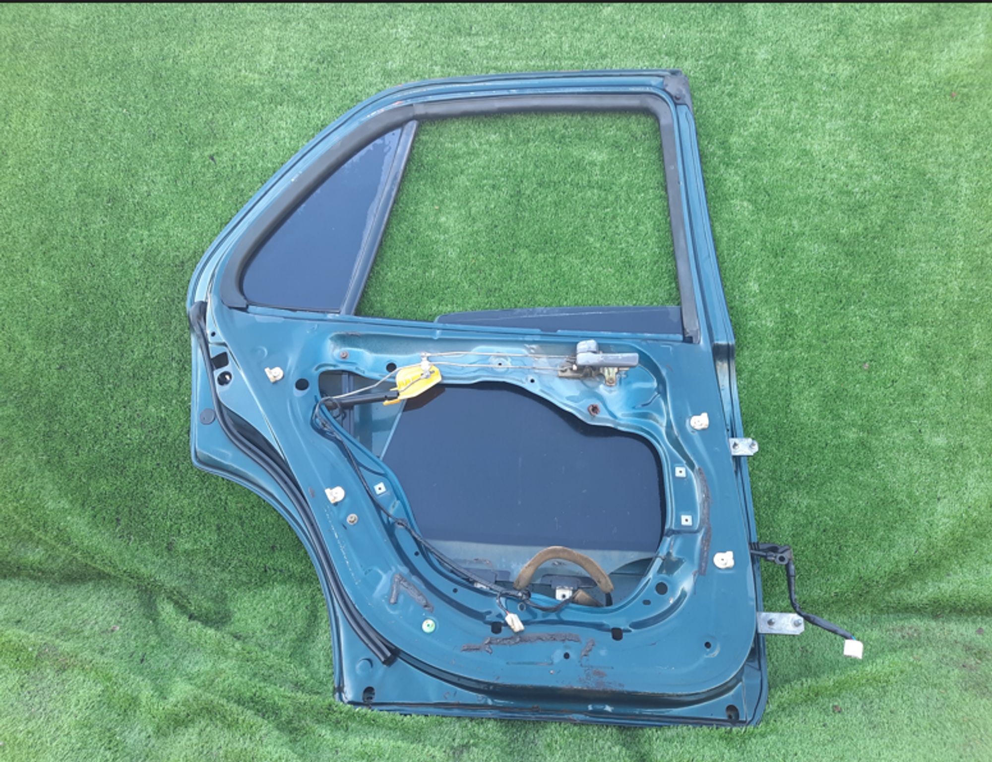 559 дверь на TOYOTA CAMRY SXV10, 7000 рублей, Невинномысск