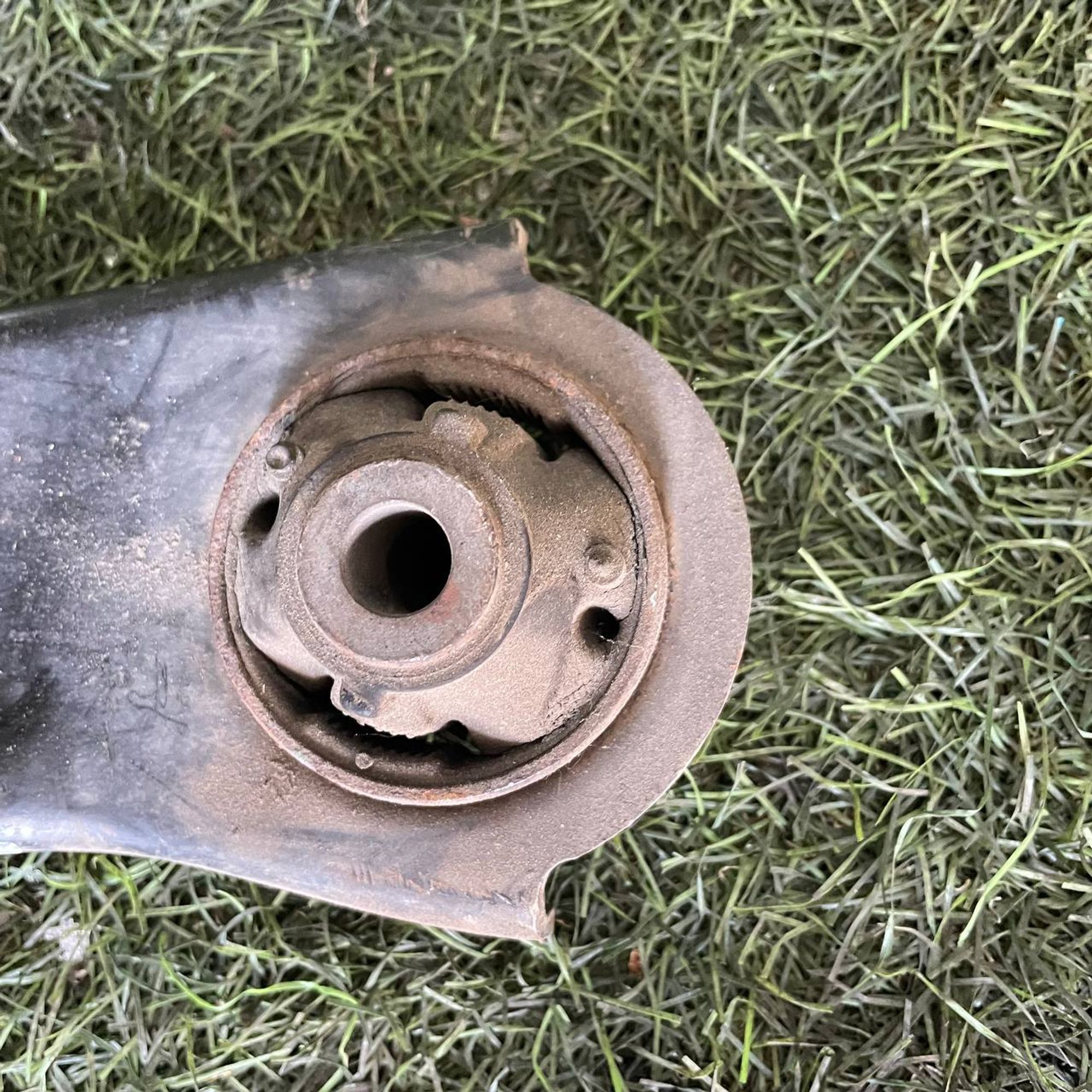 234 Рычаг передний левый нижний NISSAN MARCH AK12, 4000 рублей, Невинномысск