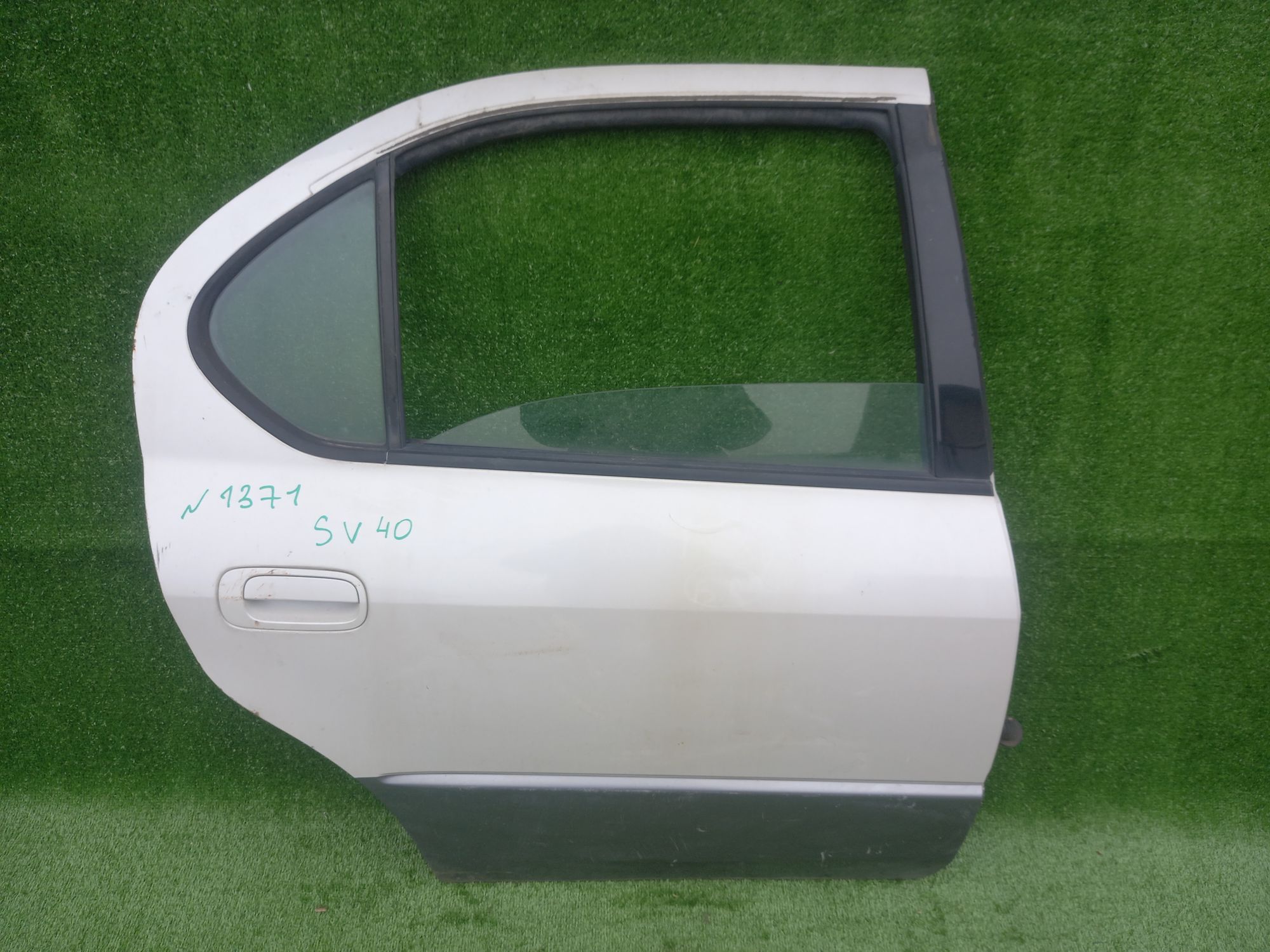 1371 дверь на TOYOTA CAMRY SV40, 9500 рублей, Невинномысск