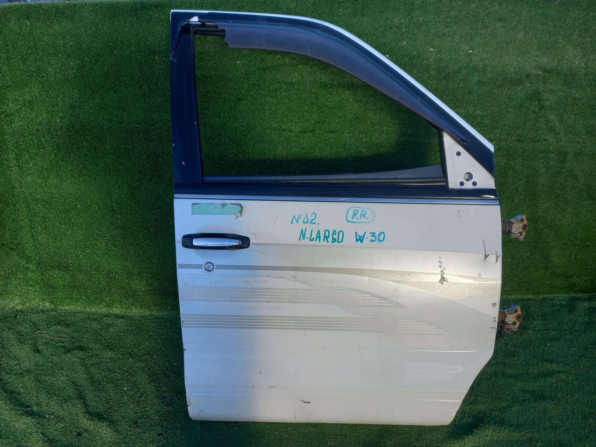 62 дверь F/R на NISSAN LARGO W30, 7500 рублей, Невинномысск