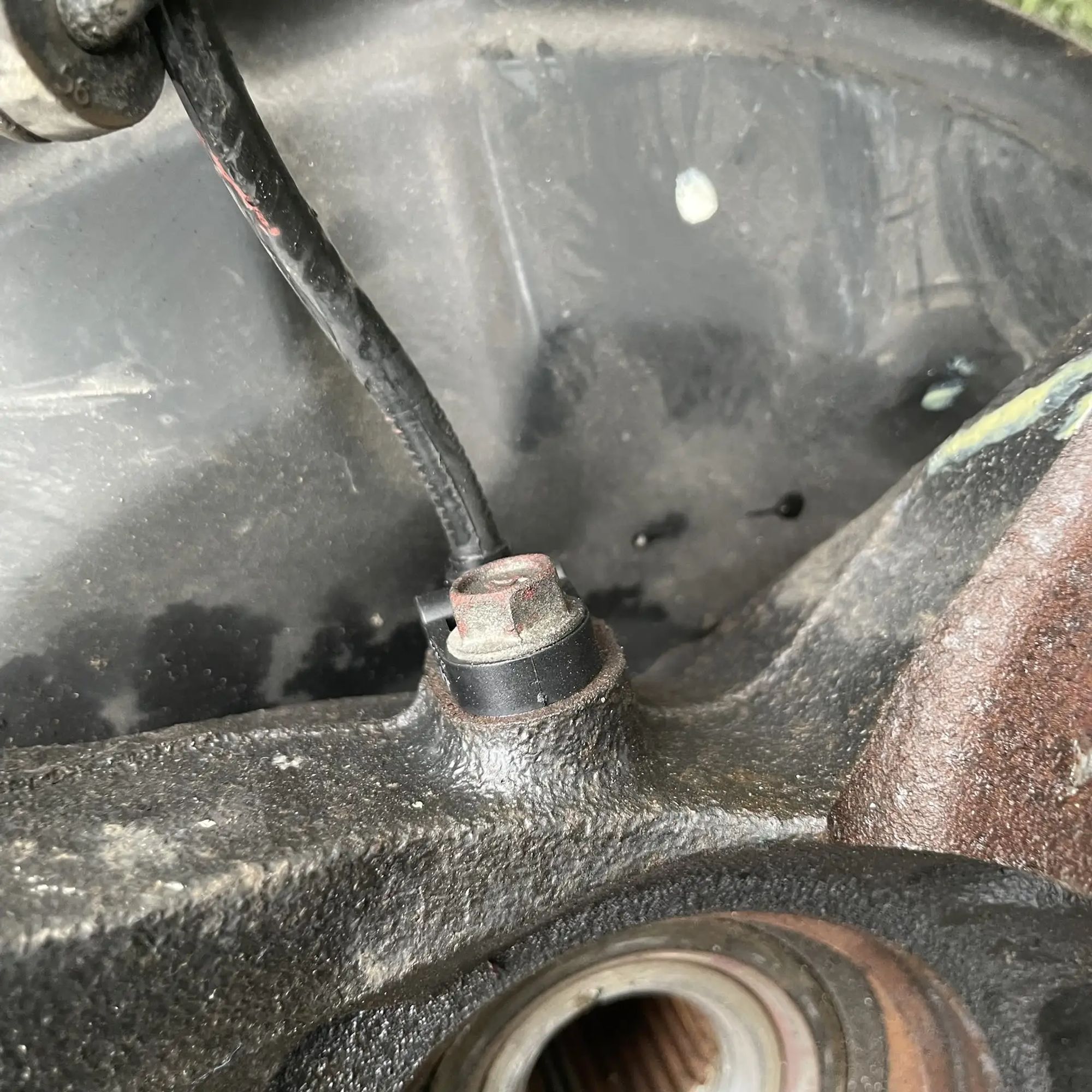 https://ycs.partsauto.market/partsauto-images/thmbs/userImages/772e461030aea93f4dbb6447c0f924d3/part/ba03320c-da10-4f78-80a7-e3ec95477aca_1779259508459.jpg