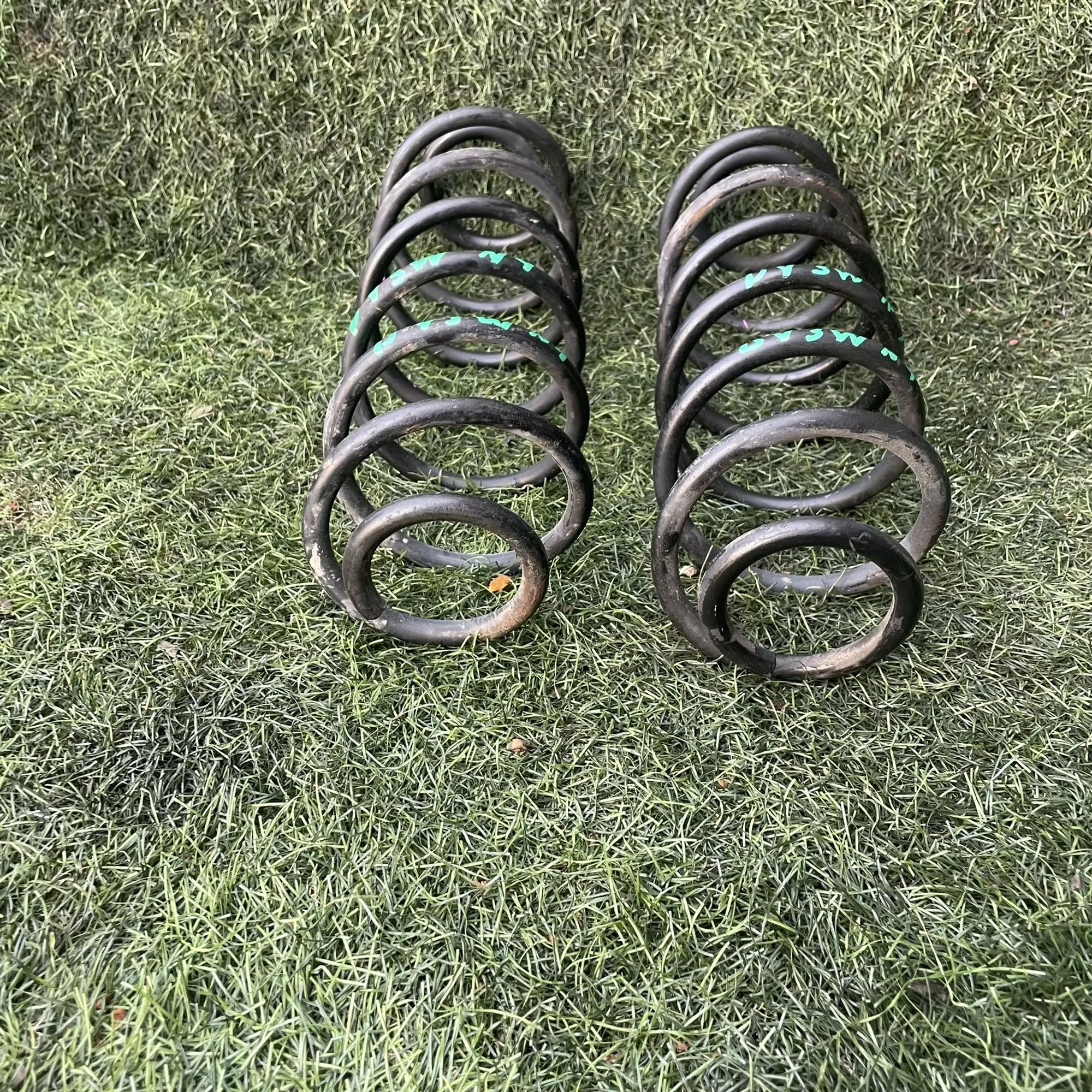 https://ycs.partsauto.market/partsauto-images/thmbs/userImages/772e461030aea93f4dbb6447c0f924d3/part/ba310410-27fa-4105-b36e-8ad998f365f1_1776848495530.jpg