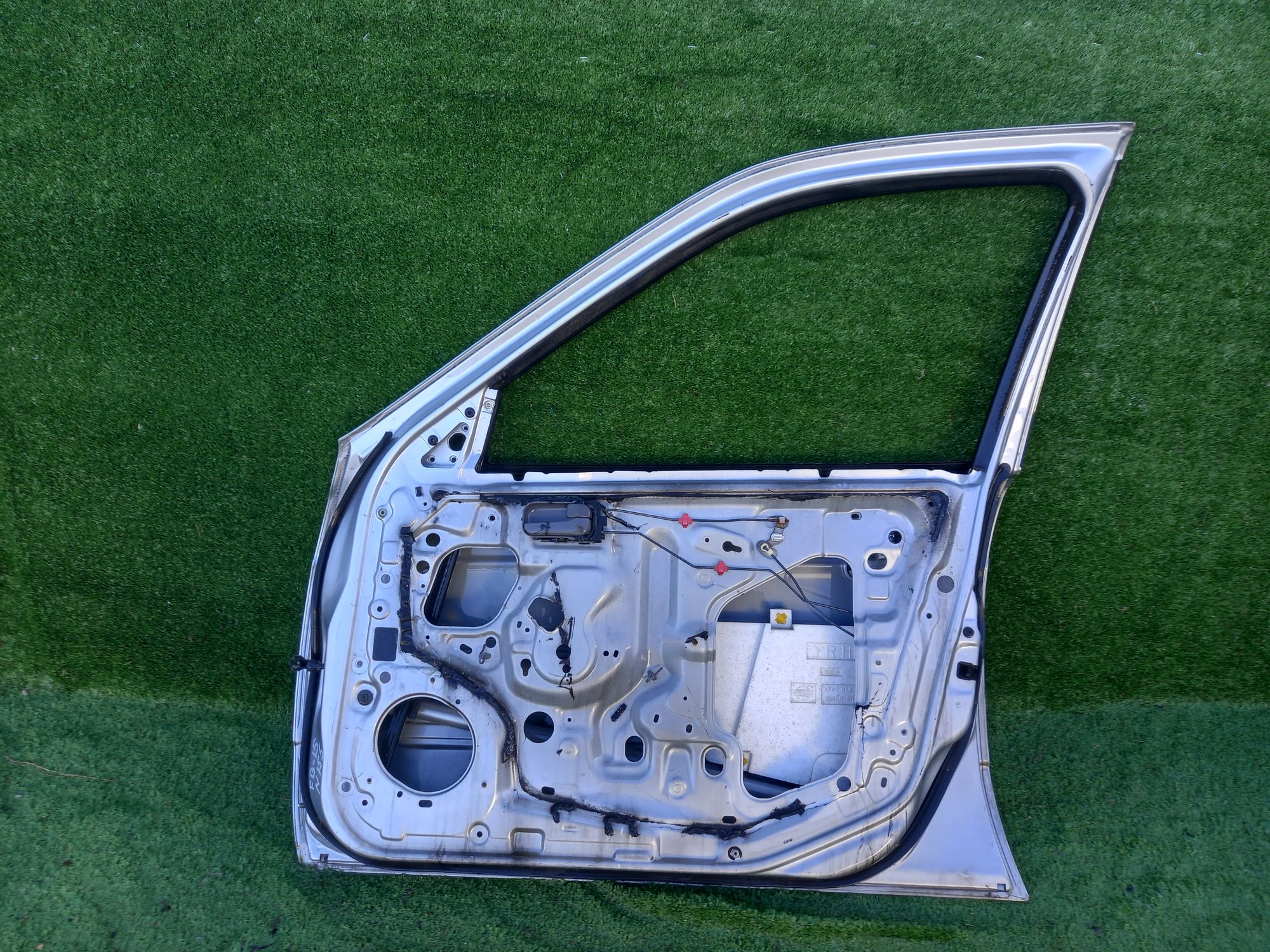 155 дверь F/R на NISSAN SUNNY FB15, 9500 рублей, Невинномысск