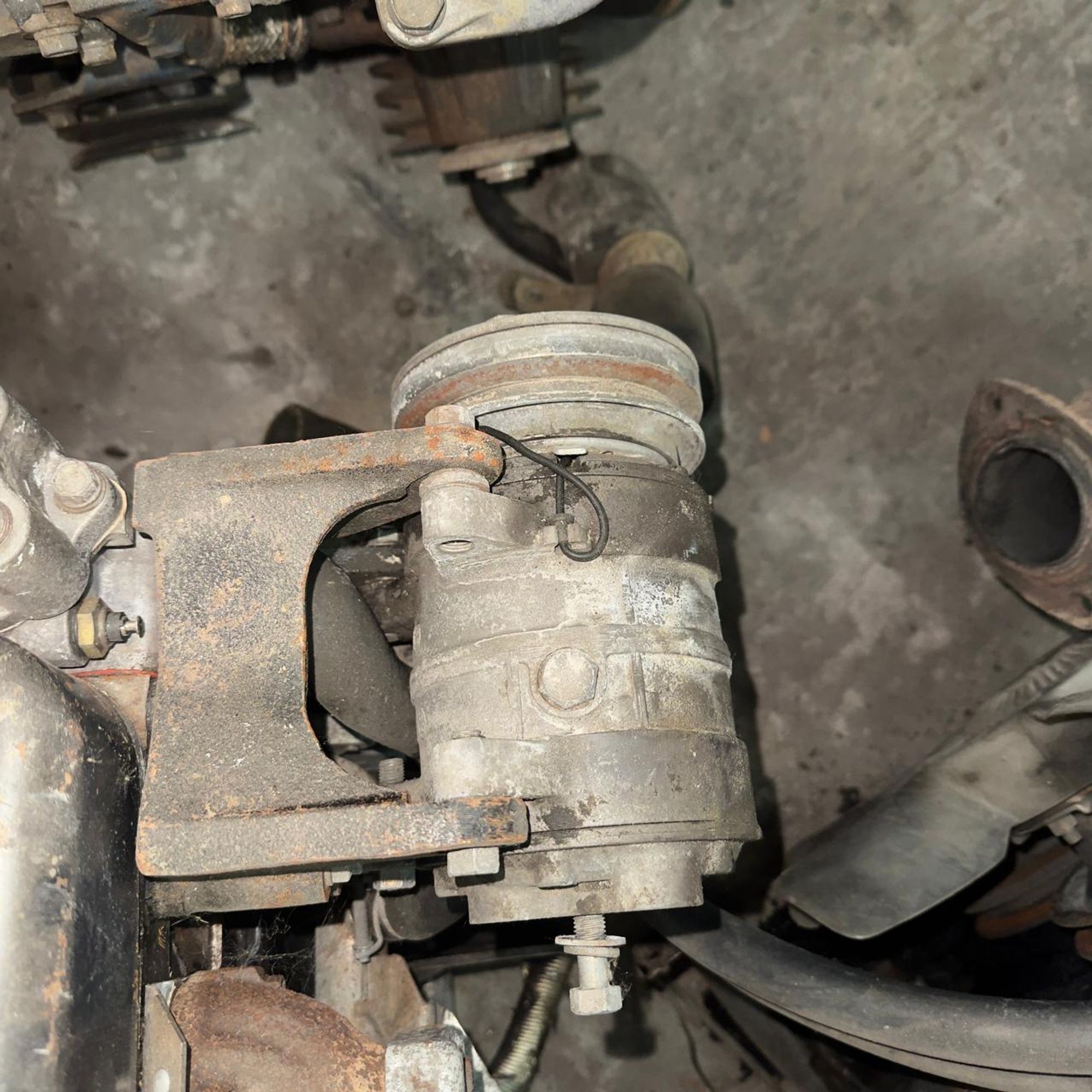 283 Компрессор кондиционера ISUZU 4JB1, 8500 рублей, Невинномысск
