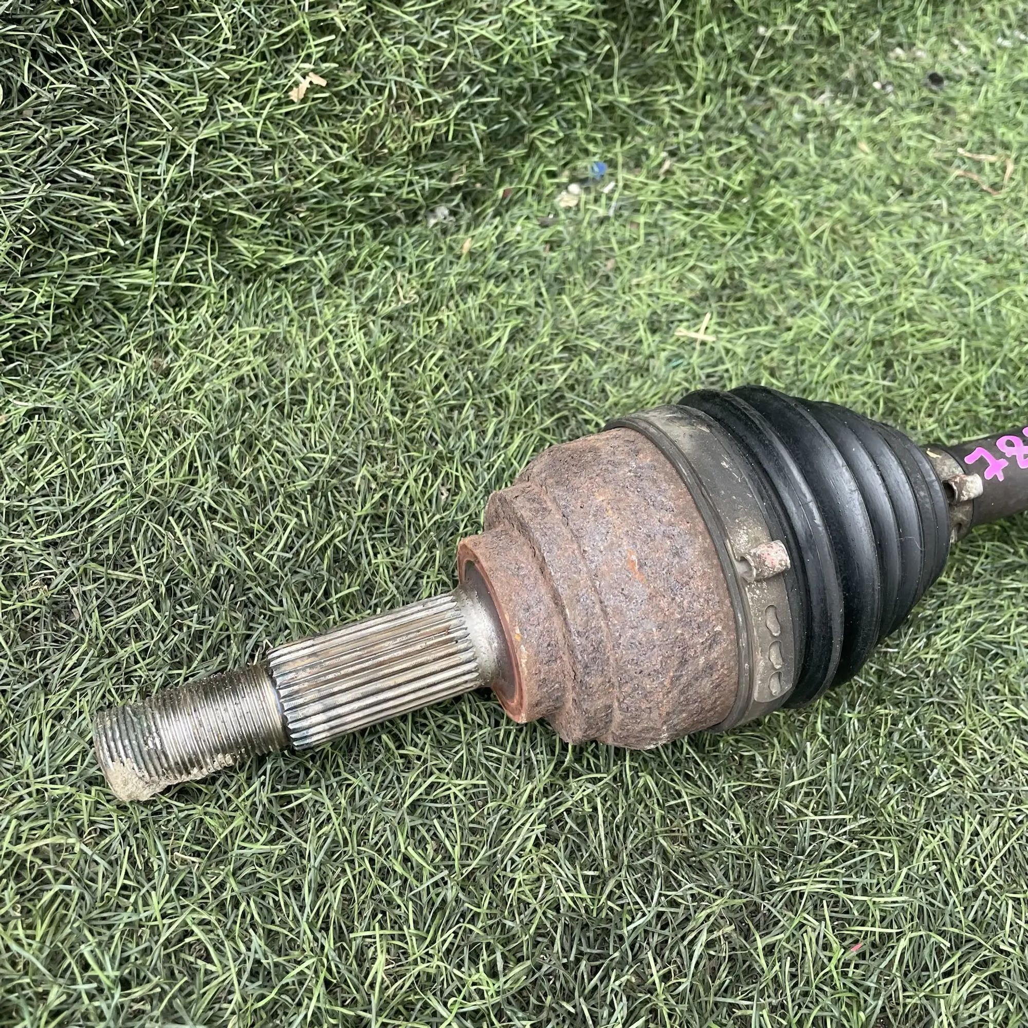 https://ycs.partsauto.market/partsauto-images/thmbs/userImages/772e461030aea93f4dbb6447c0f924d3/part/baaa7ea1-2ead-43e4-809b-18886171d564_1779196637135.jpg