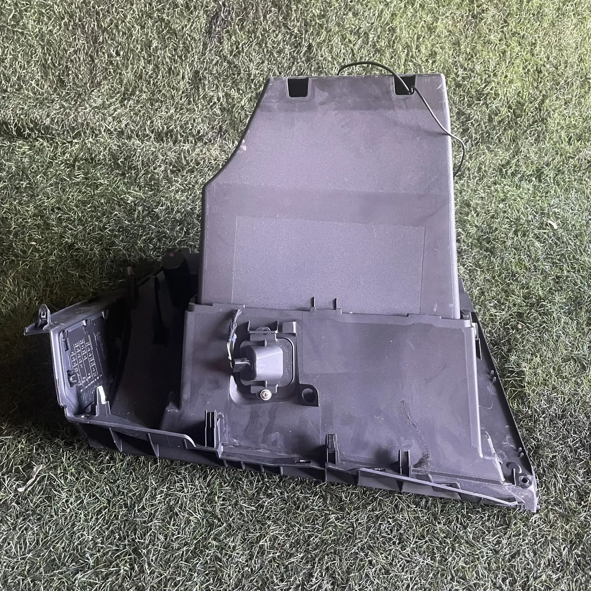 https://ycs.partsauto.market/partsauto-images/thmbs/userImages/772e461030aea93f4dbb6447c0f924d3/part/babb4e76-d381-4ff3-962b-1241019e8833_1776774466882.jpg