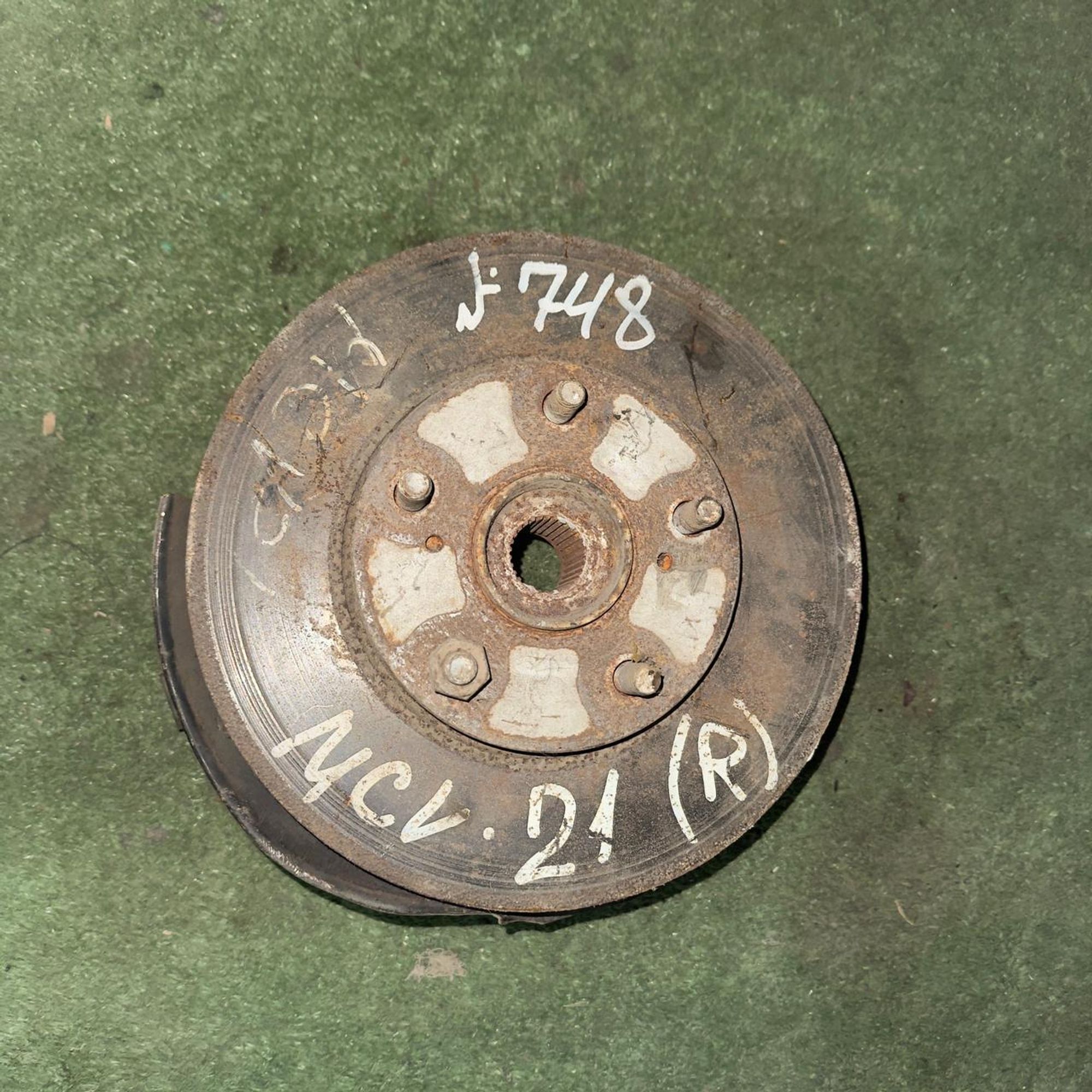 748 Ступица передняя правая TOYOTA NADIA ACM10, 6500 рублей, Невинномысск