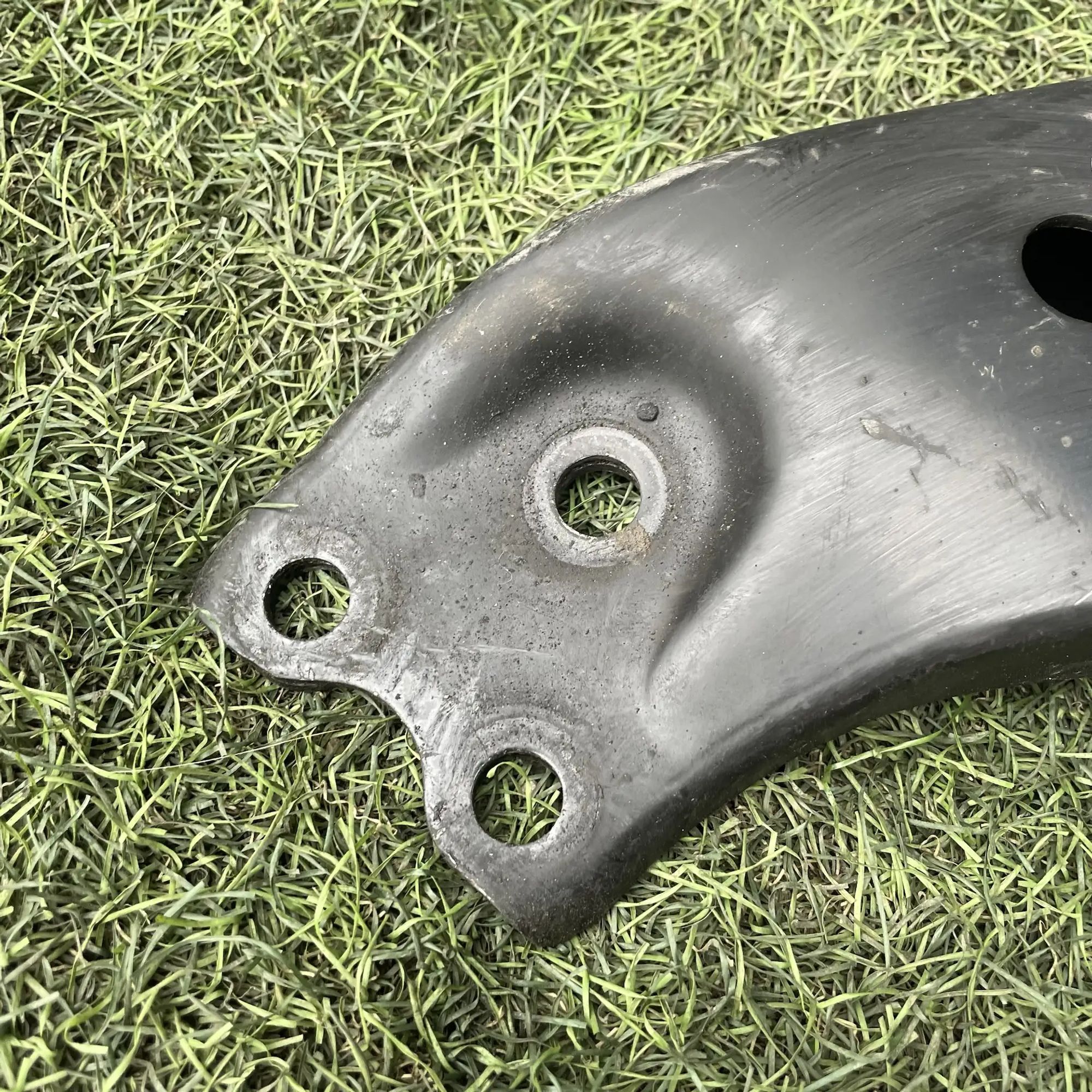 https://ycs.partsauto.market/partsauto-images/thmbs/userImages/772e461030aea93f4dbb6447c0f924d3/part/bad58d33-f64f-44de-9faf-fb0047cdfeda_1779198142280.jpg