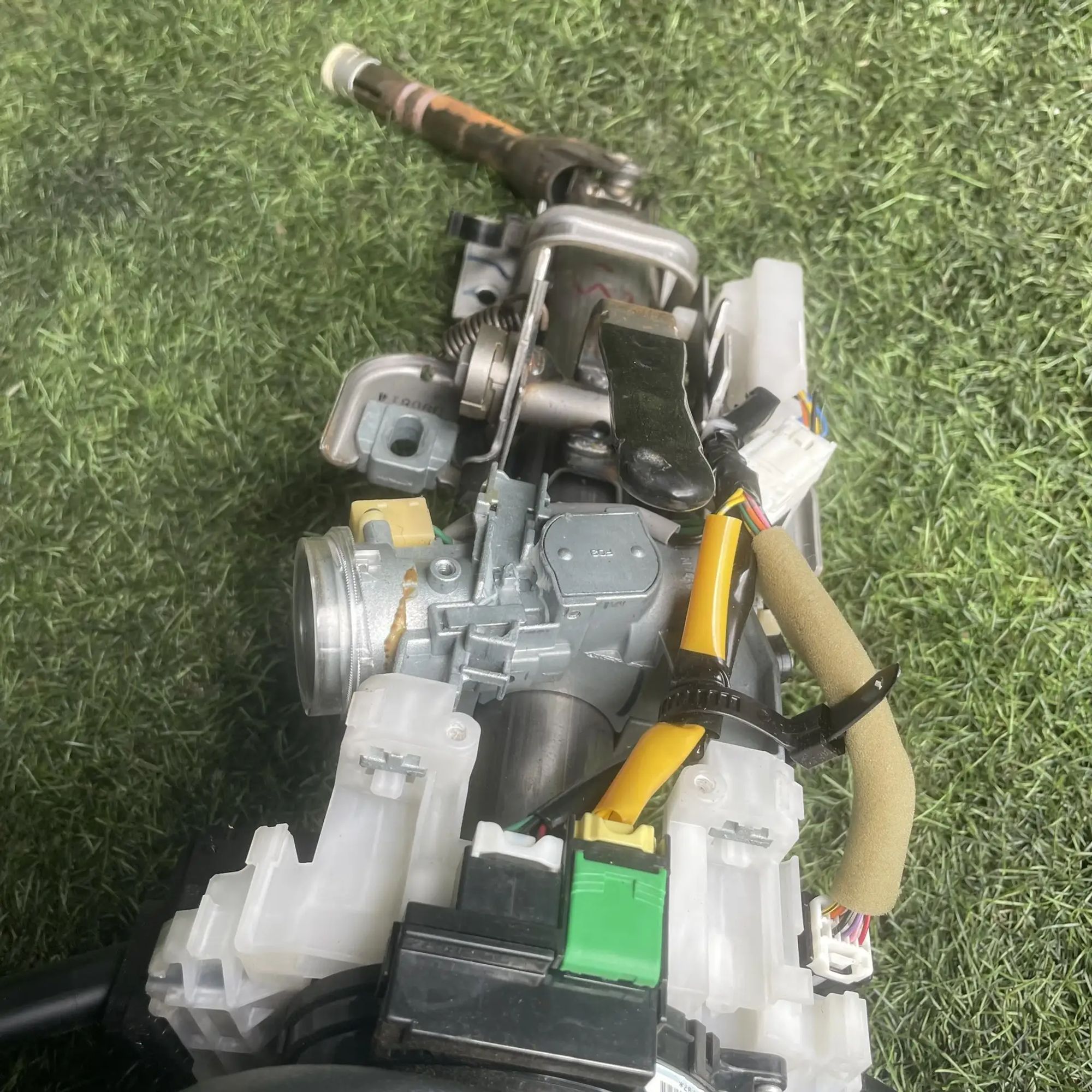 https://ycs.partsauto.market/partsauto-images/thmbs/userImages/772e461030aea93f4dbb6447c0f924d3/part/bae8915f-082d-445d-85d2-a8bee5f3981b_1776750678351.jpg