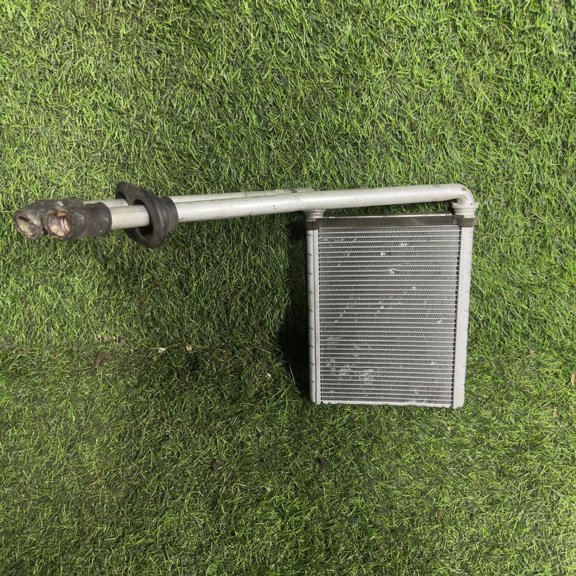 243 Радиатор отопителя  TOYOTA VITZ SCP90, 5000 рублей, Невинномысск