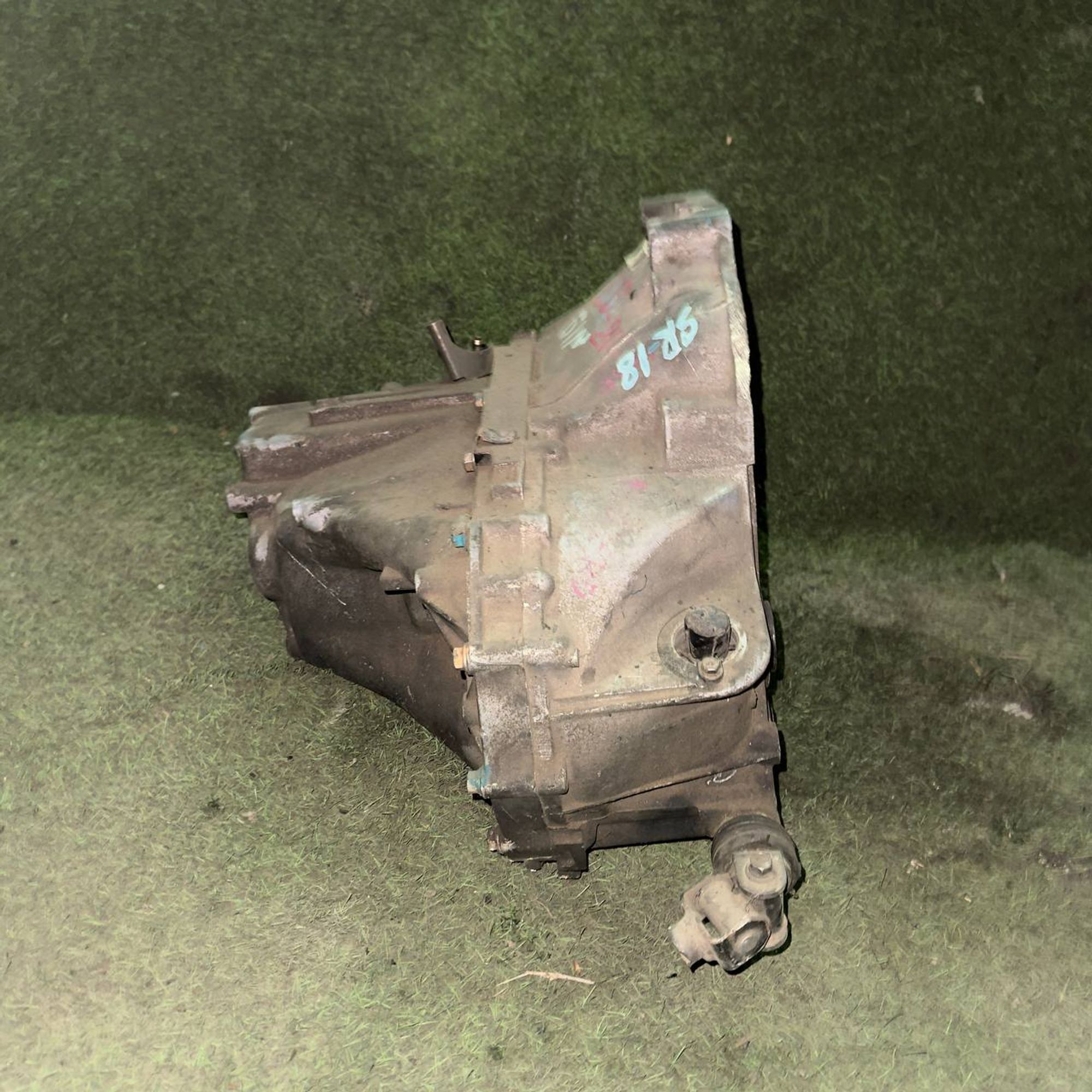 https://ycs.partsauto.market/partsauto-images/thmbs/userImages/772e461030aea93f4dbb6447c0f924d3/part/bb810be9-31fc-4889-beda-49677c637b83_1752570376498.jpg
