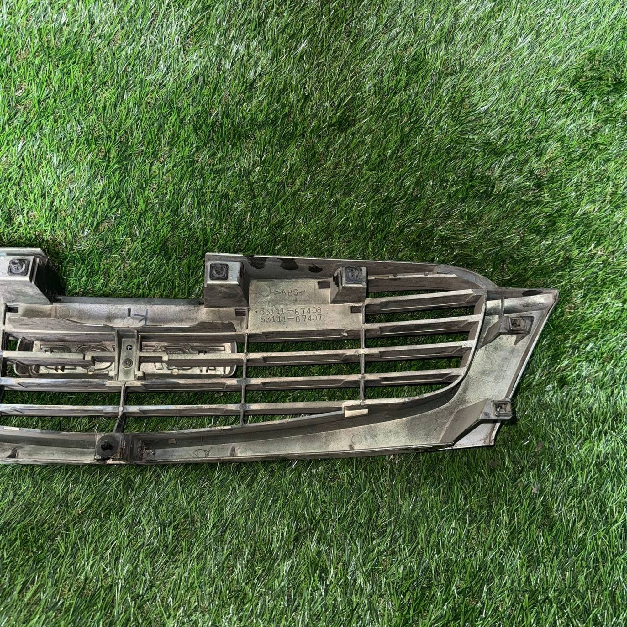 402 Решетка радиатора DAIHATSU TERIOS J100G, 4000 рублей, Невинномысск