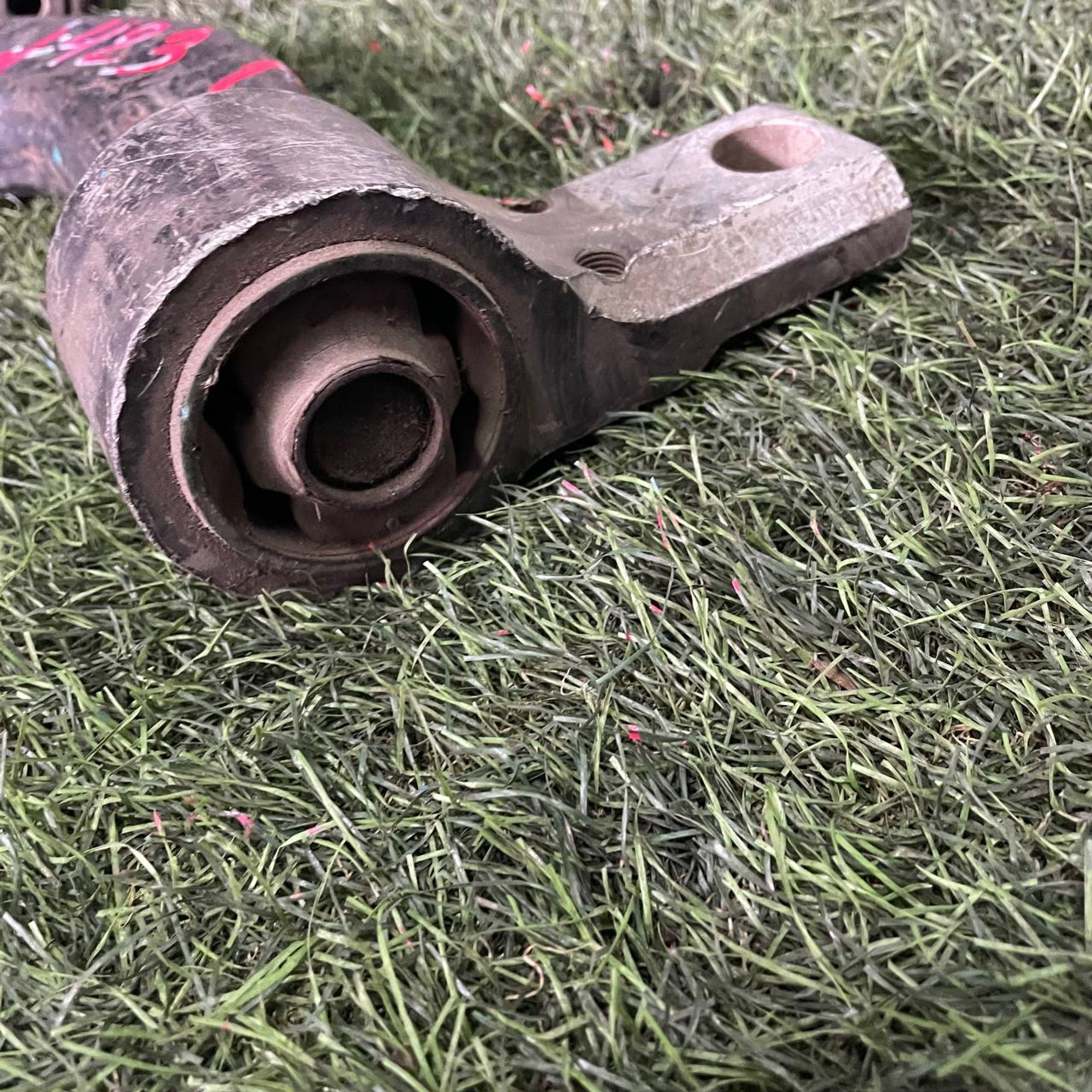 423 Рычаг передний левый нижний MAZDA DEMIO DY3W, 1 рублей, Невинномысск