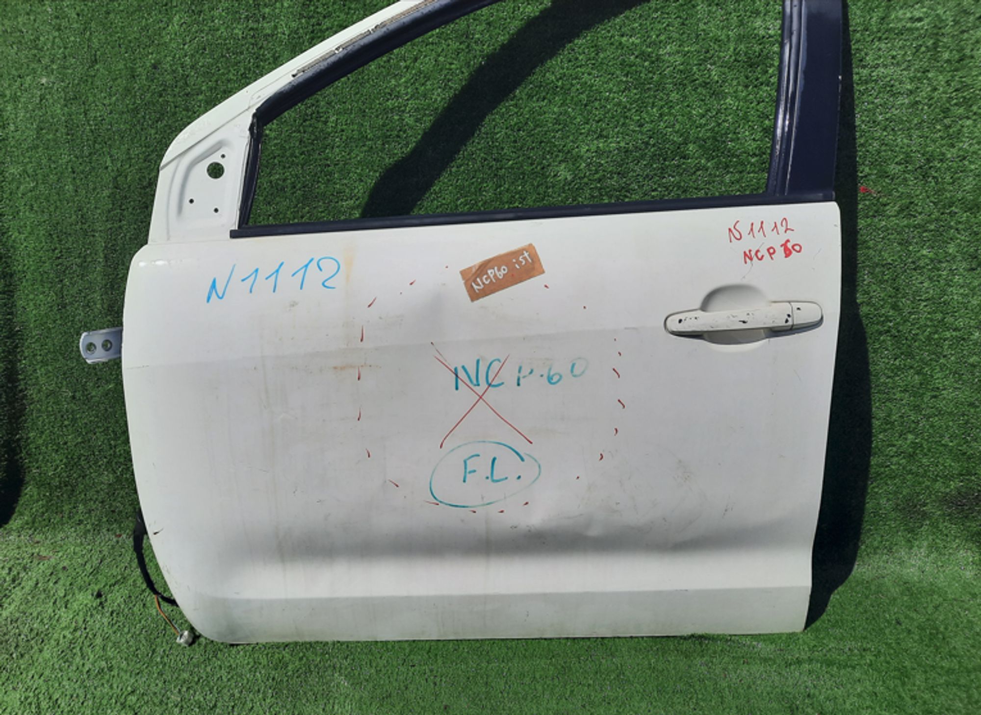 1112 дверь на TOYOTA IST NCP60, 9500 рублей, Невинномысск