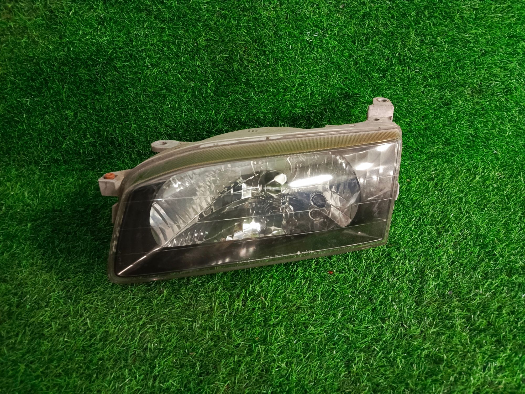 1020 фара левая на TOYOTA CARIB AE111, 7500 рублей, Невинномысск