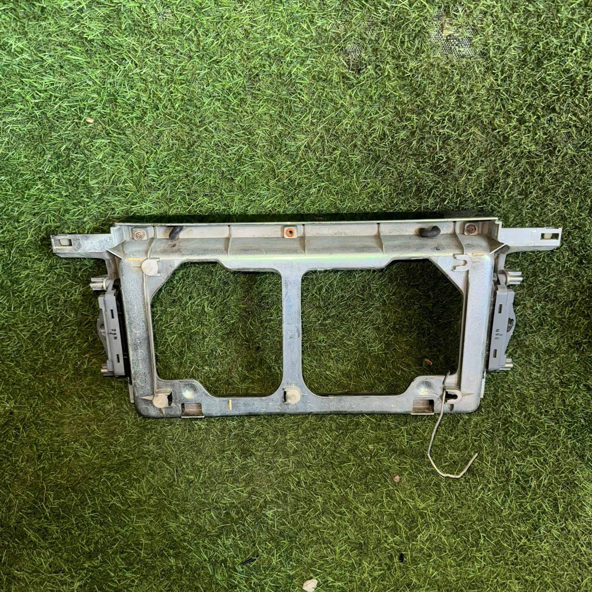 1 Рамка для номера Toyota Mark II GX80, 3500 рублей, Невинномысск