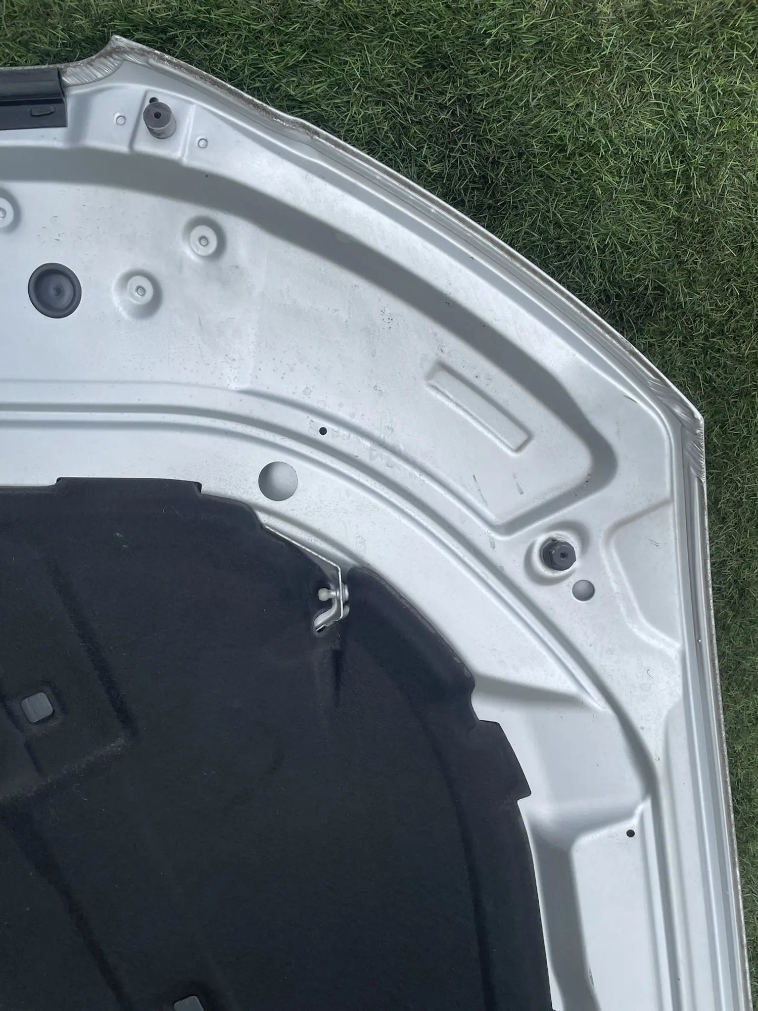 https://ycs.partsauto.market/partsauto-images/thmbs/userImages/772e461030aea93f4dbb6447c0f924d3/part/bd6a2b28-b325-4ebc-8257-a126097617a7_1778251607555.jpg