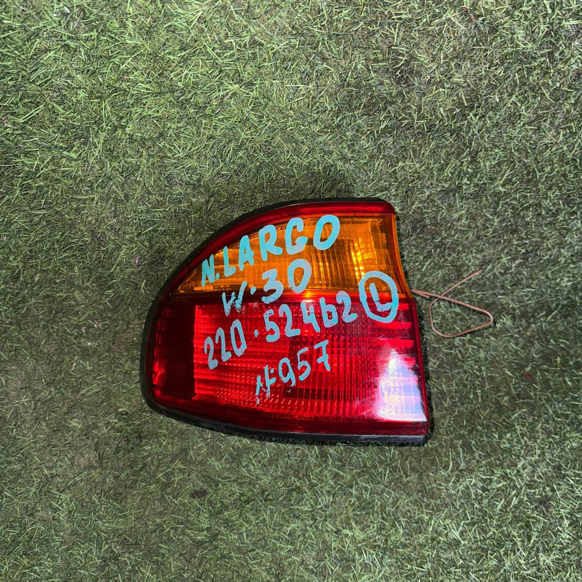 957 Фонарь задний левый NISSAN LARGO W30, 1 рублей, Невинномысск
