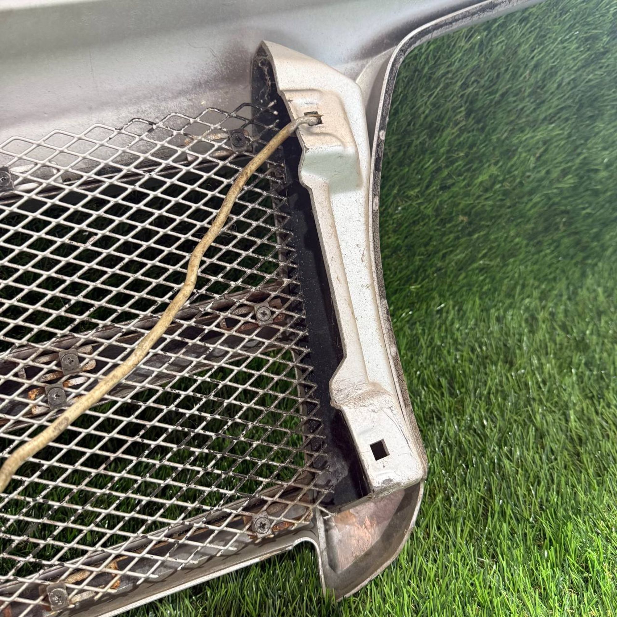 391 решетка радиатора  NISSAN ELGRAND ATE50, 4000 рублей, Невинномысск