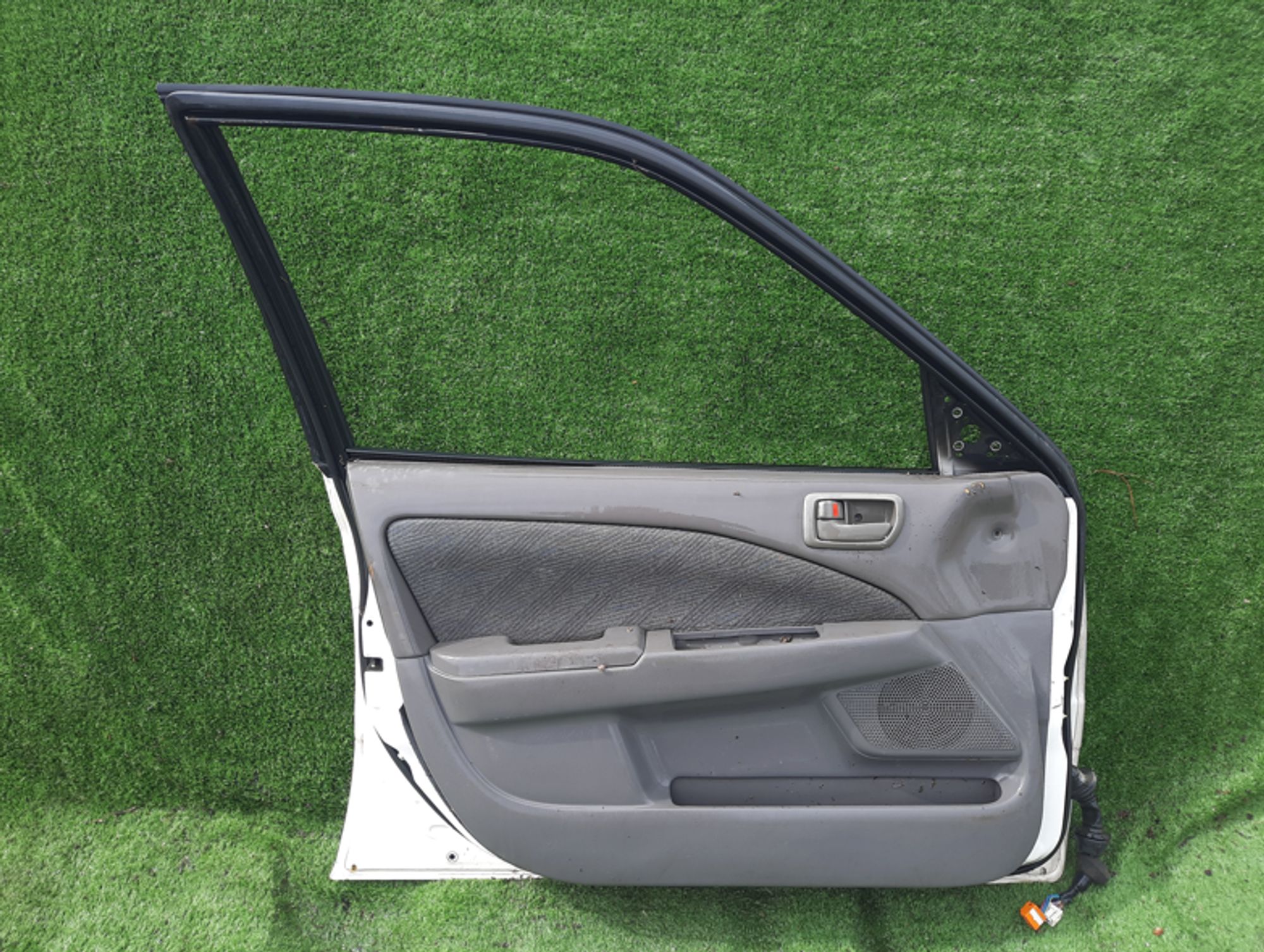 650 дверь на TOYOTA CORONA AT210, 26500 рублей, Невинномысск