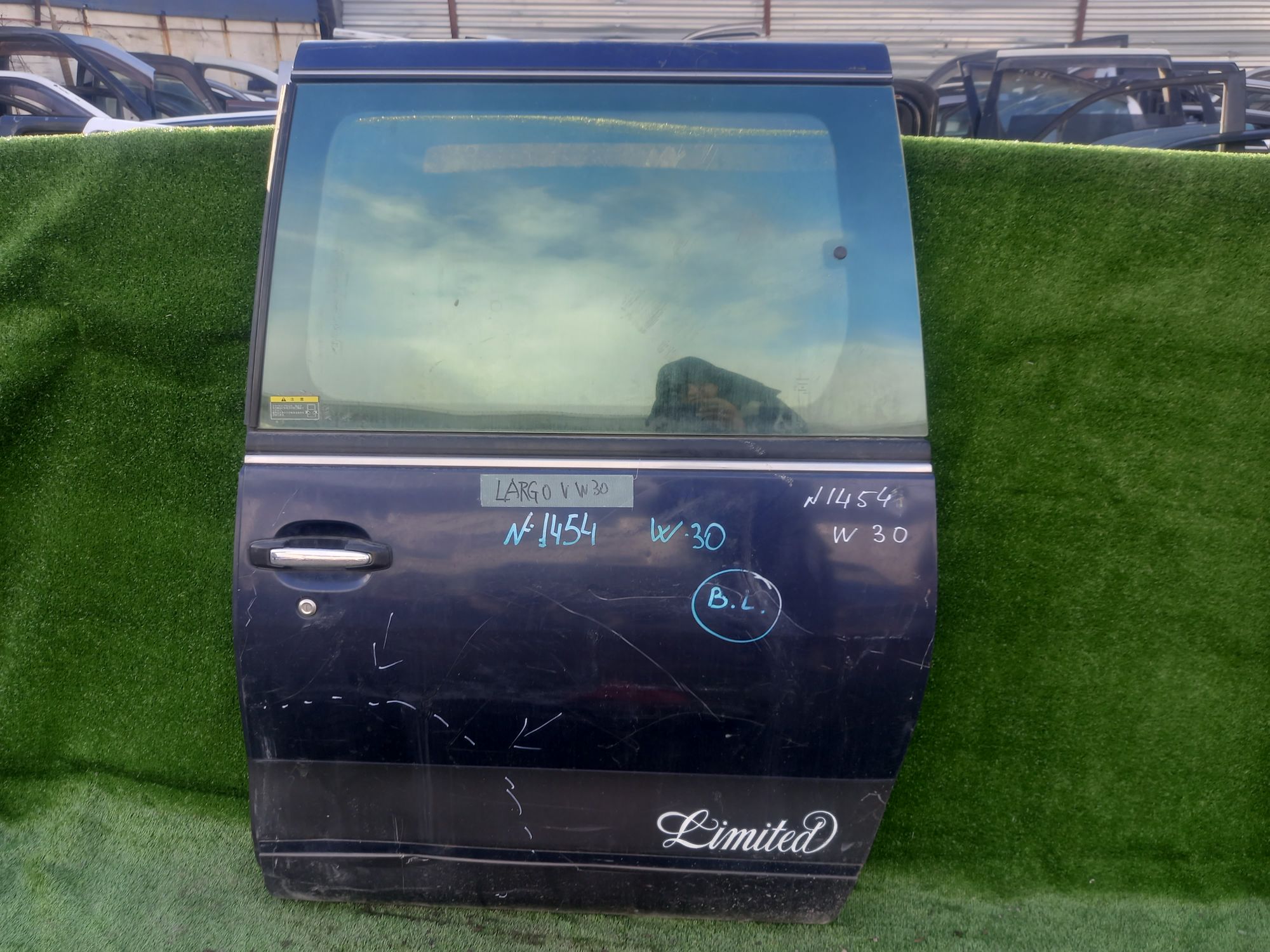 1454 дверь на NISSAN LARGO W30, 8500 рублей, Невинномысск