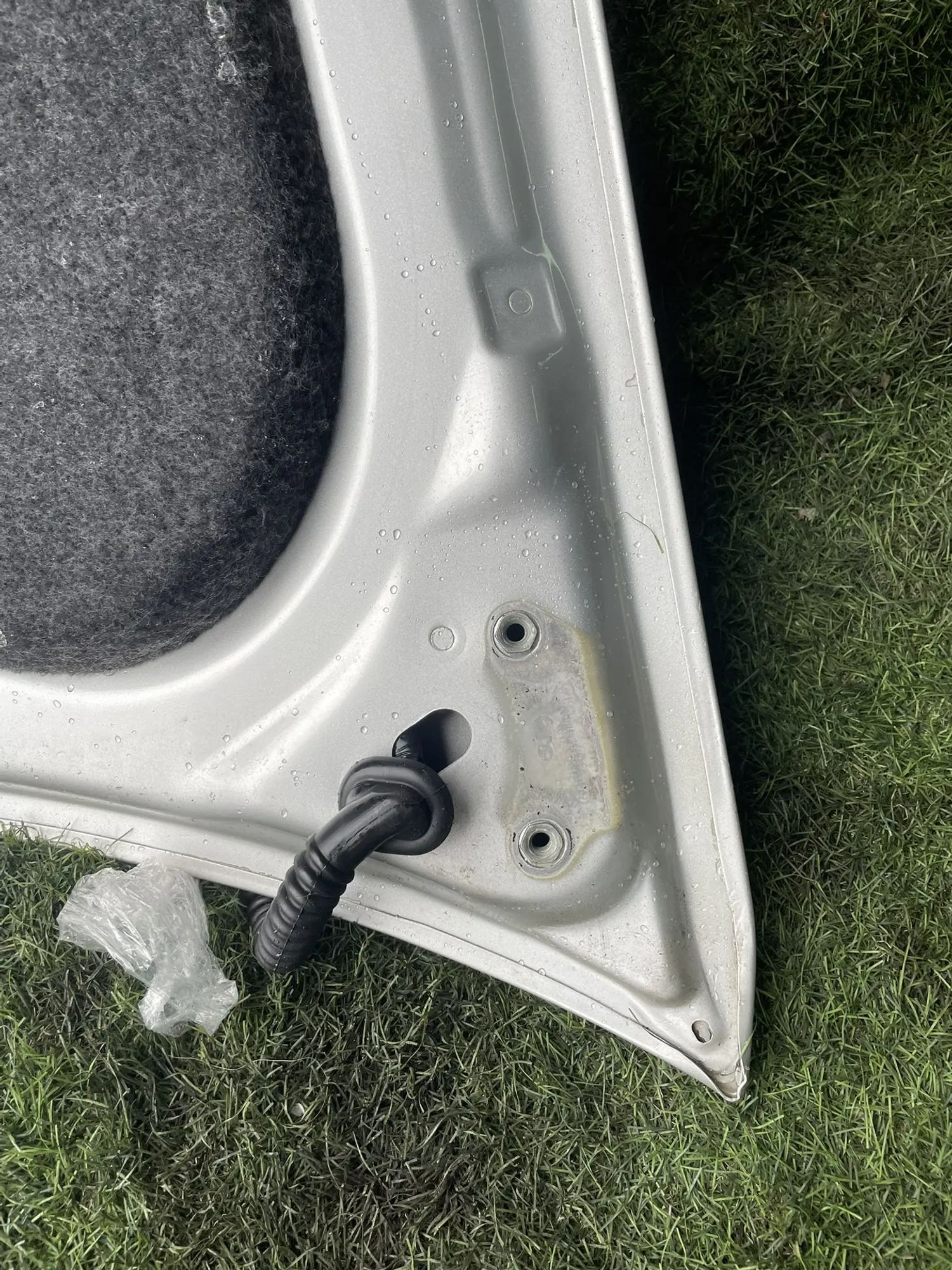 https://ycs.partsauto.market/partsauto-images/thmbs/userImages/772e461030aea93f4dbb6447c0f924d3/part/be0d5cb7-4ce9-4d69-aa25-2a5e2f5c4242_1776084774057.jpg