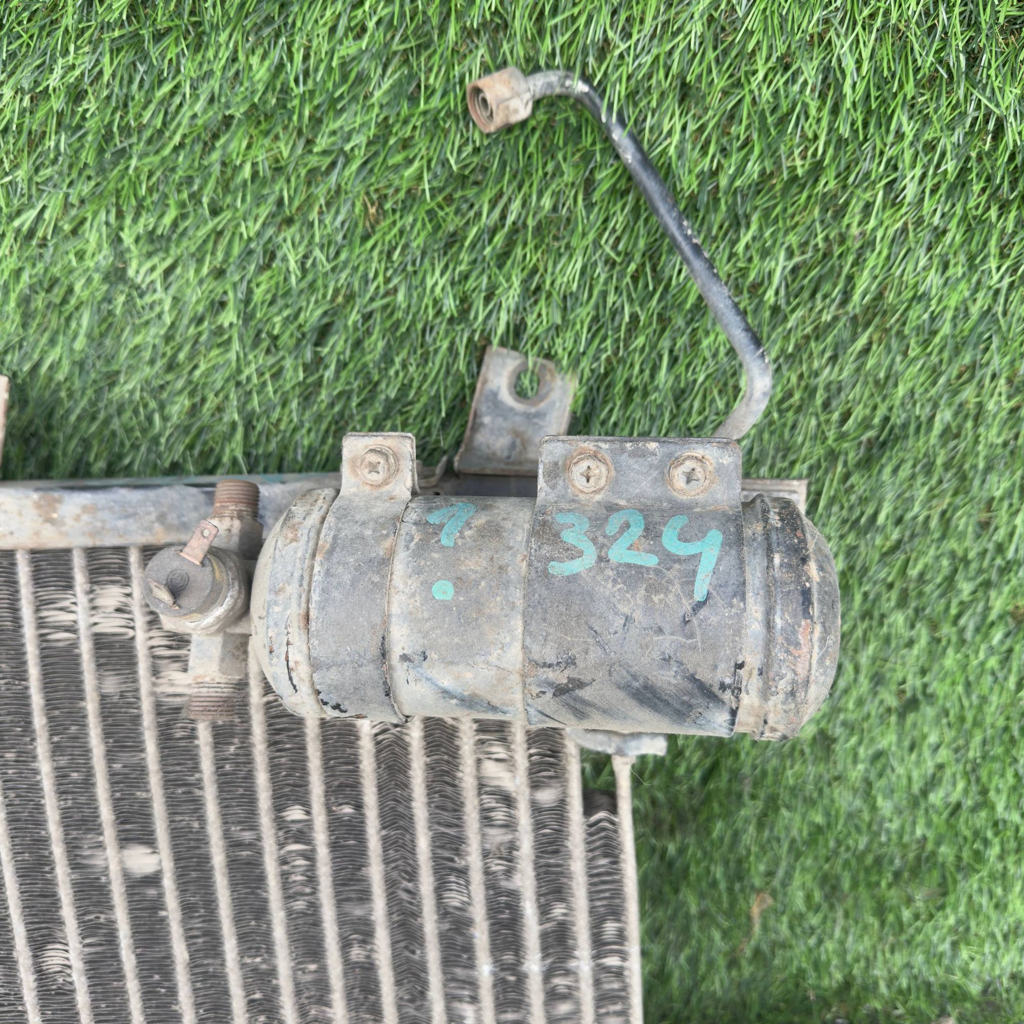 324 Радиатор кондиционера MITSUBISHI CANTER, 3000 рублей, Невинномысск